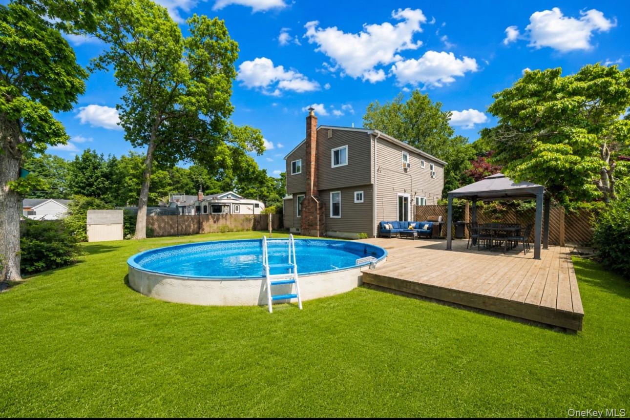 7 Resiak Court Property Photo 24
