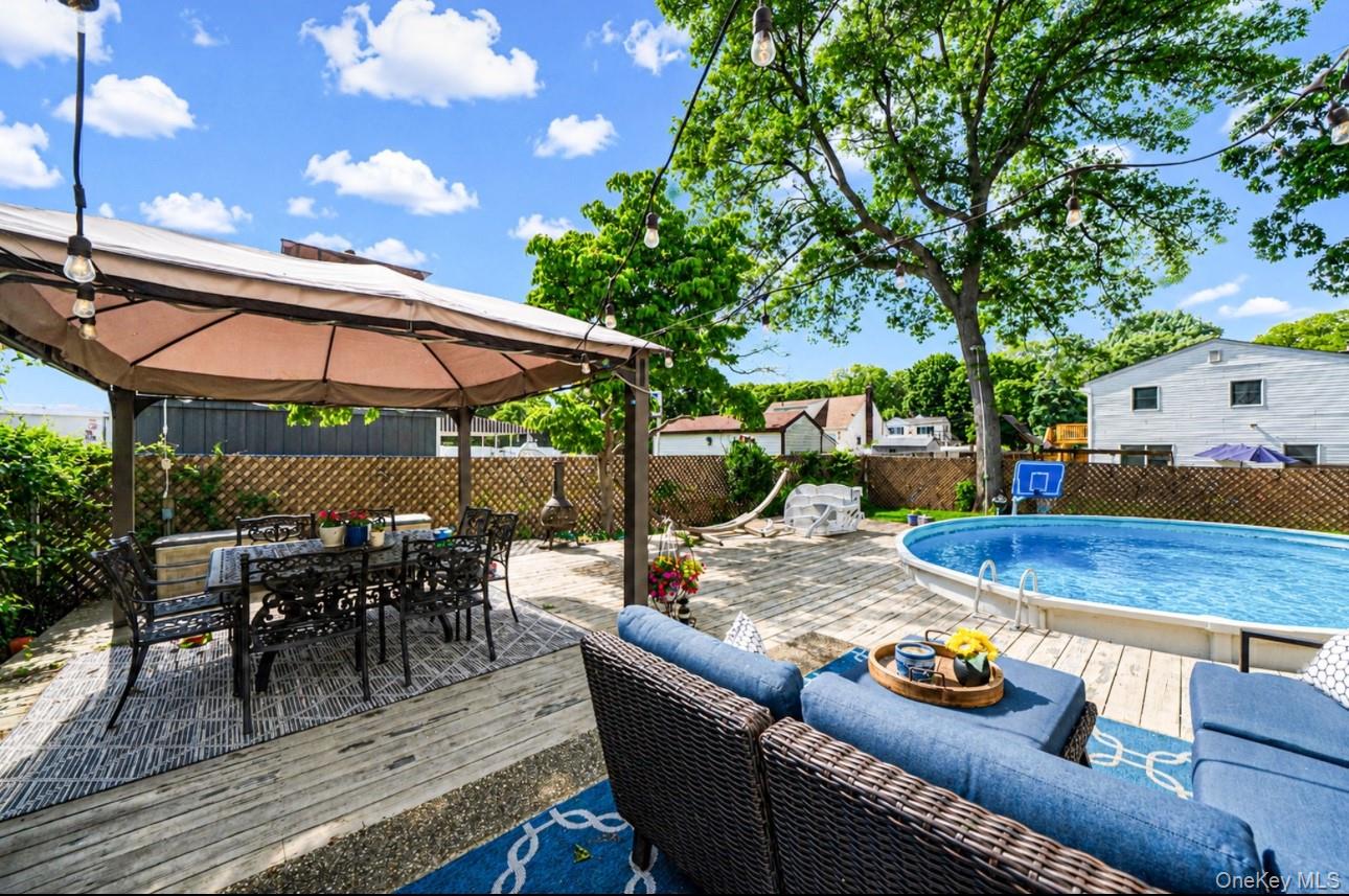 7 Resiak Court Property Photo 25