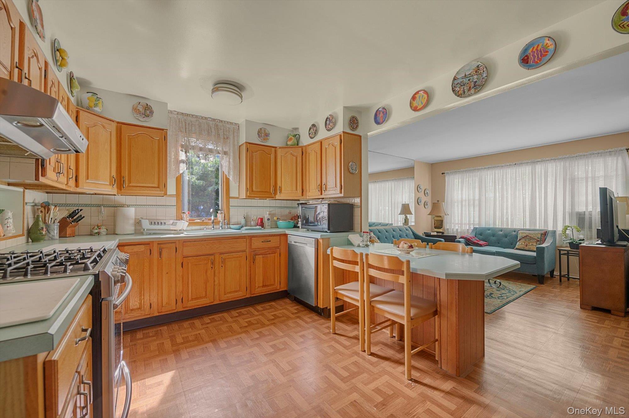 97 Fordham Street Property Photo 4