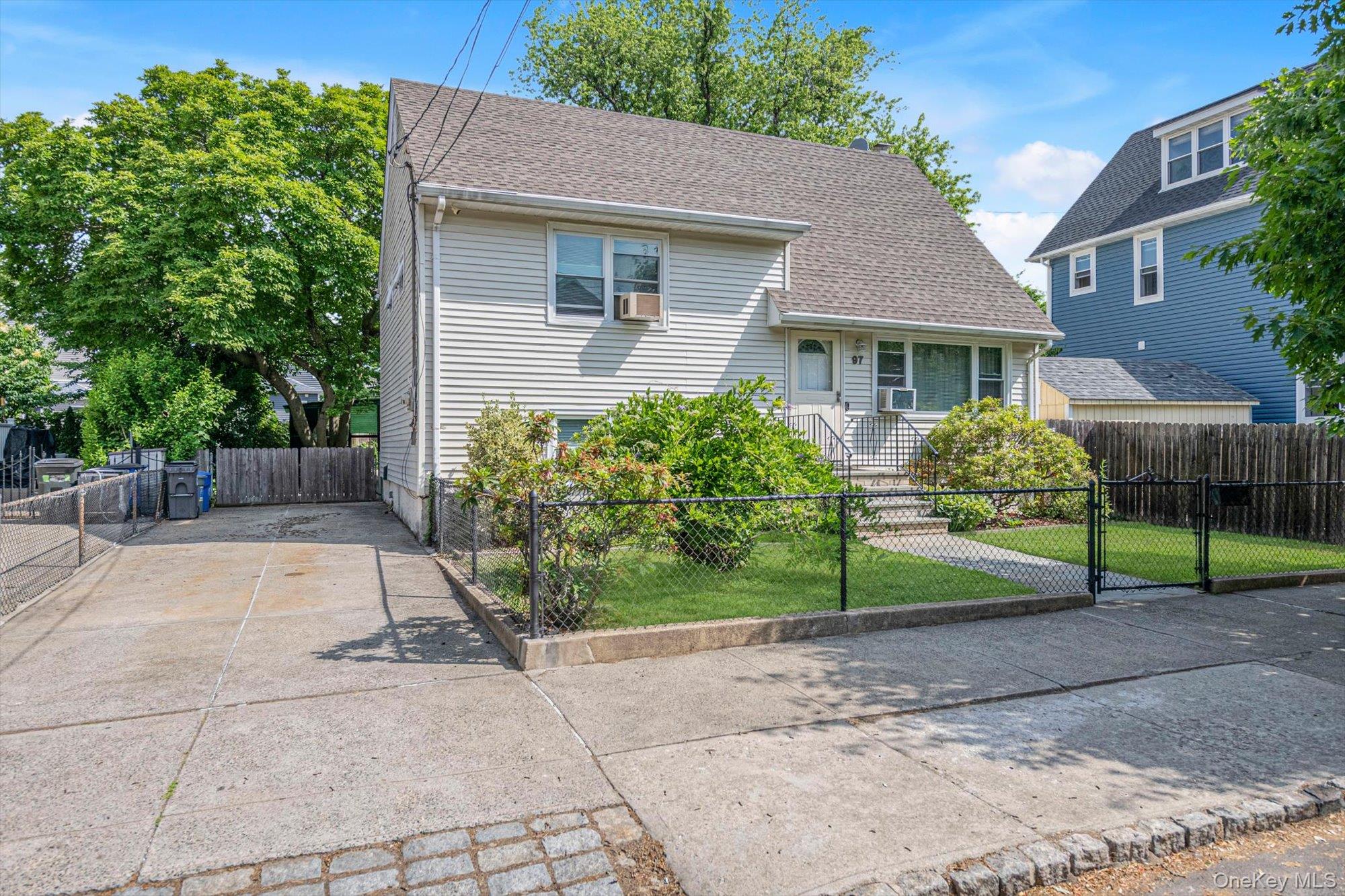 97 Fordham Street Property Photo 22