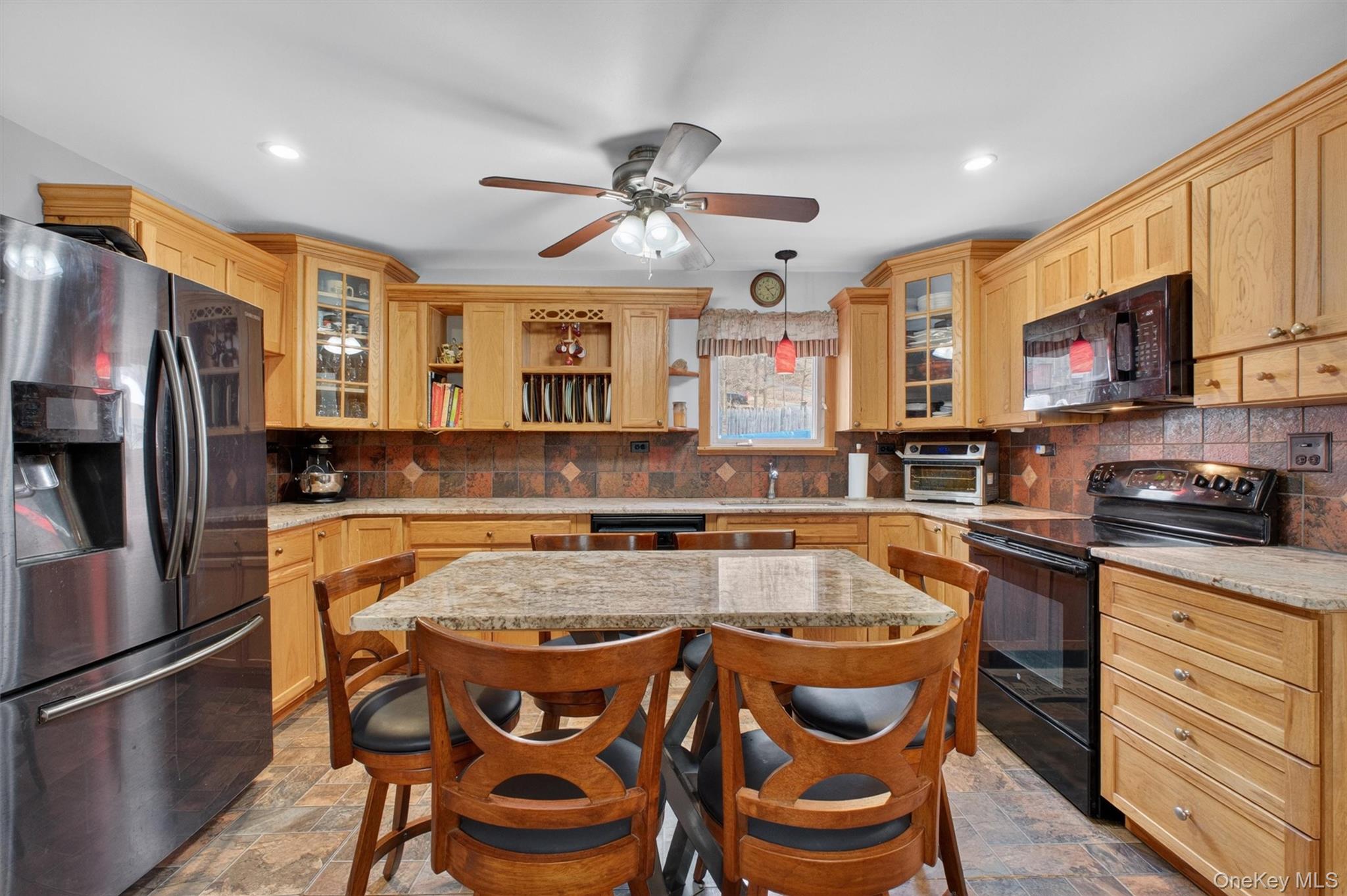 2 Greenwood Drive Property Photo 12