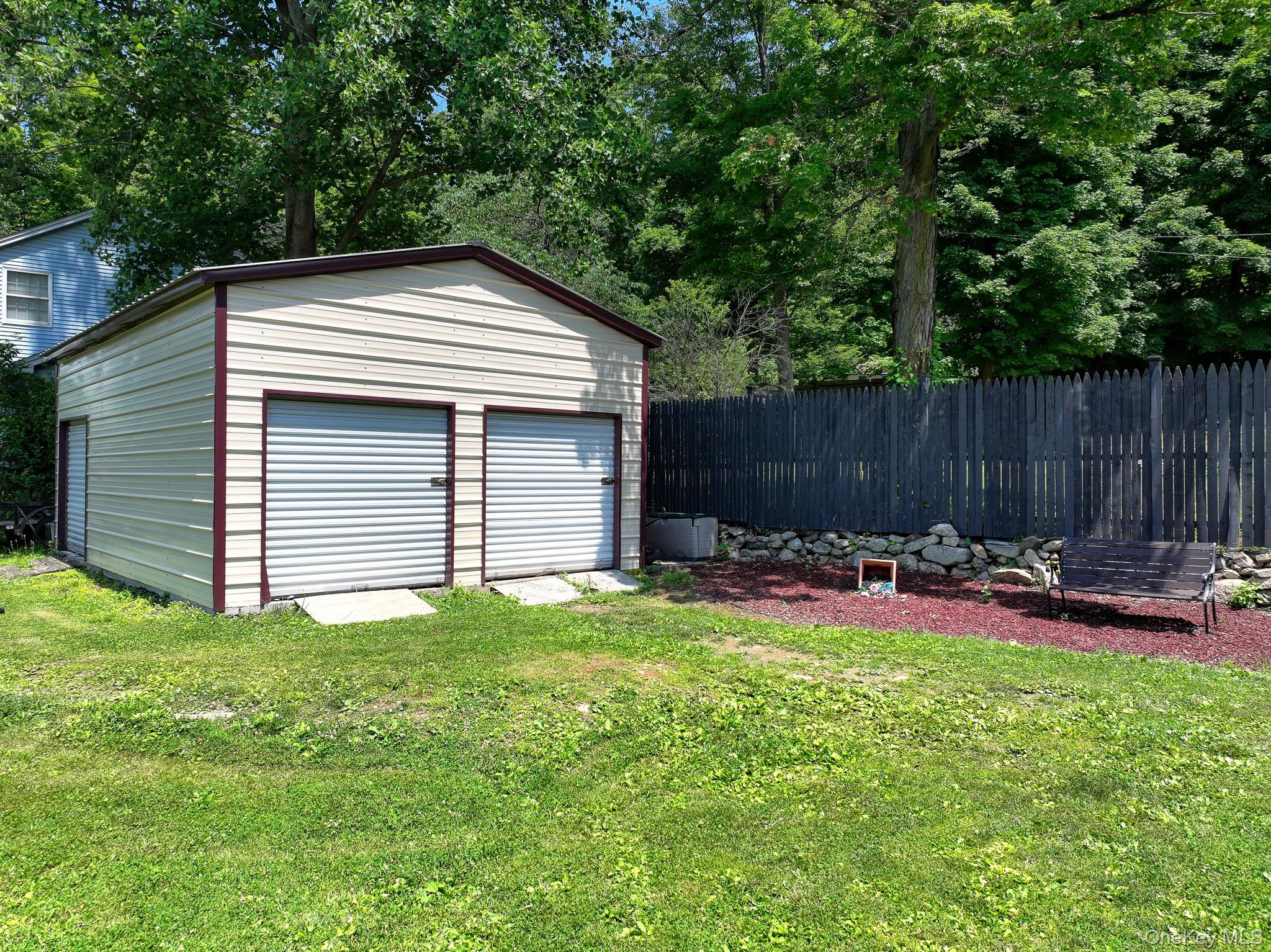2 Greenwood Drive Property Photo 36