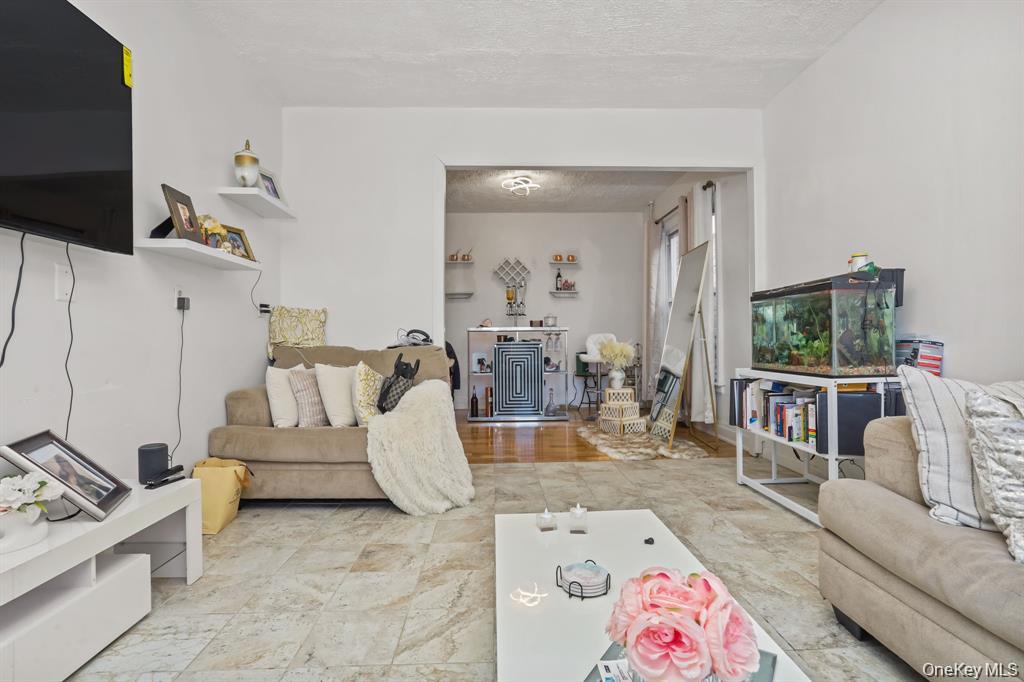 1955 Andrews Avenue Property Photo 20