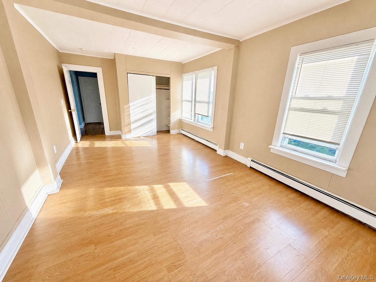 1011432 Property Photo 5