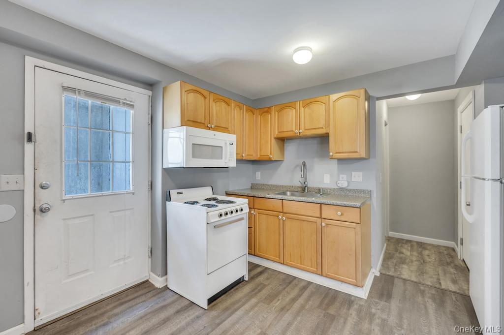 14 Cherry Road Property Photo 22