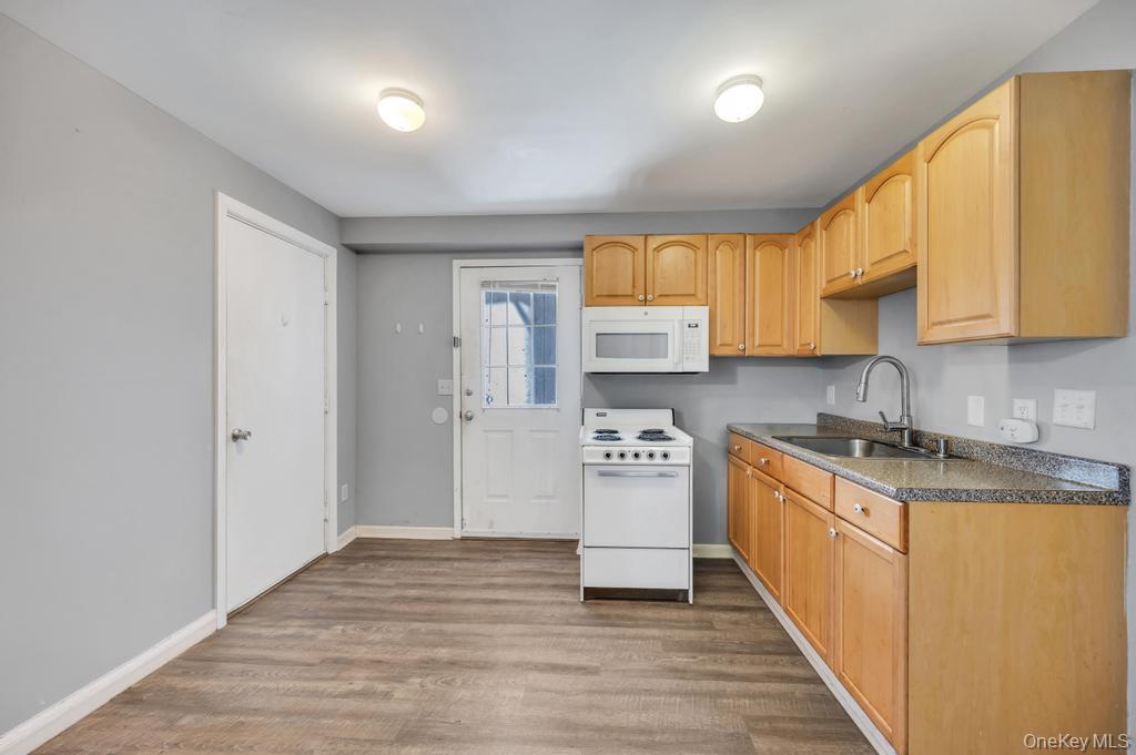 14 Cherry Road Property Photo 24