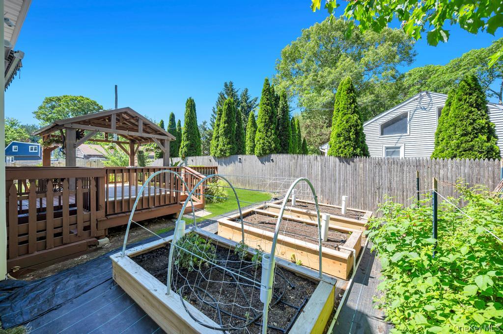14 Cherry Road Property Photo 29