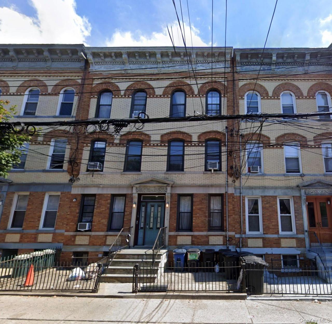 1856 Madison Street Property Photo 1