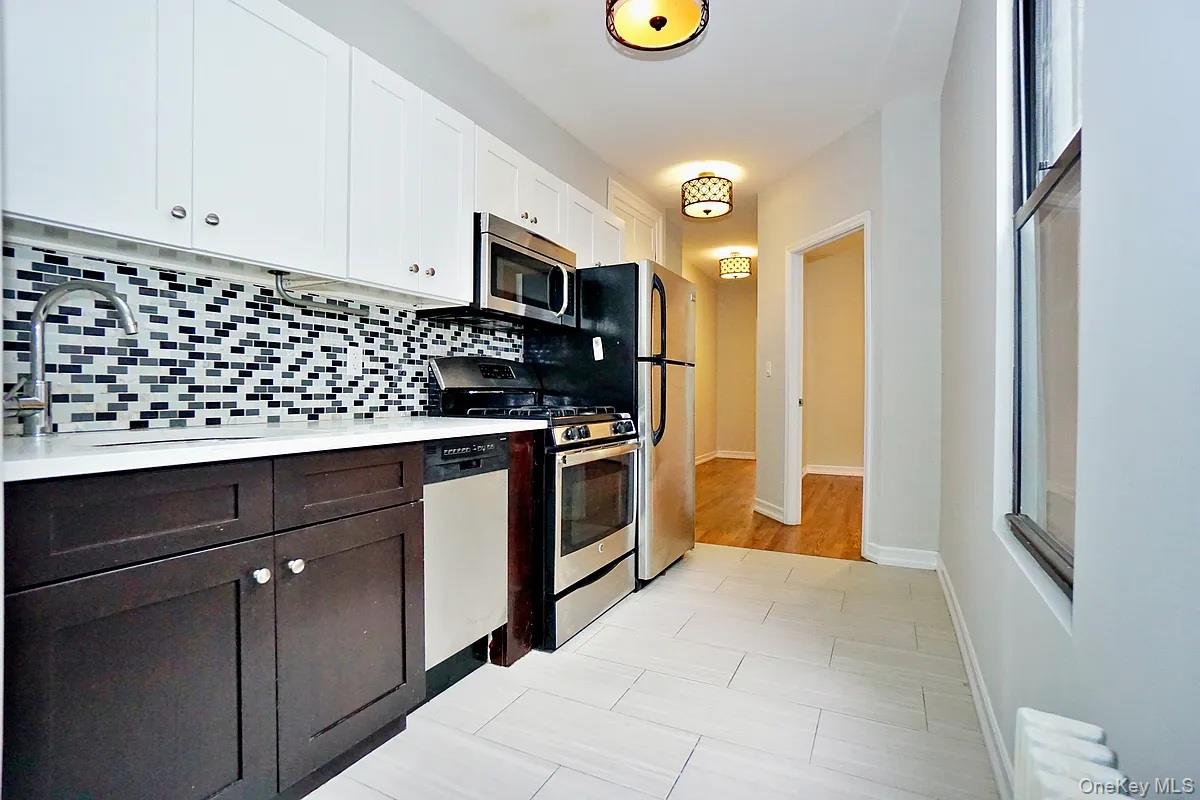 1856 Madison Street Property Photo 2