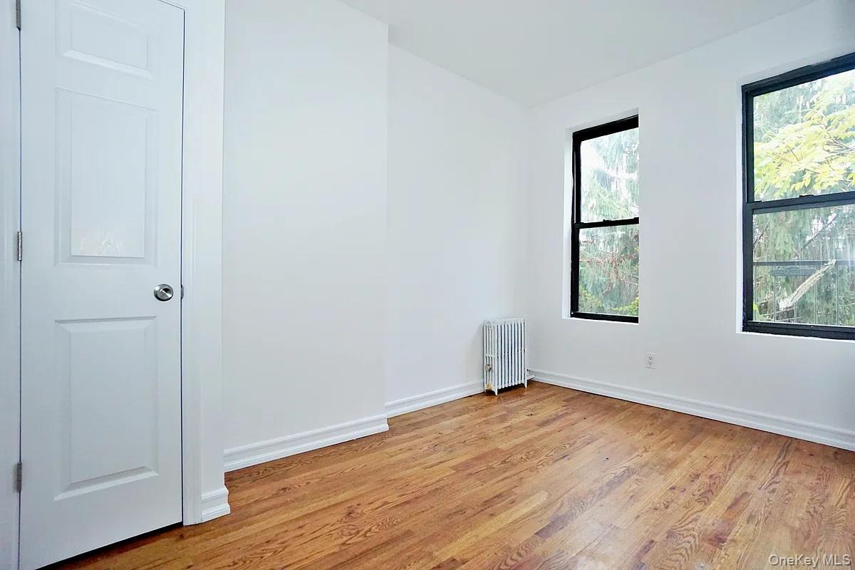 1856 Madison Street Property Photo 4