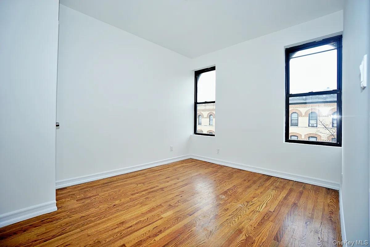 1856 Madison Street Property Photo 5