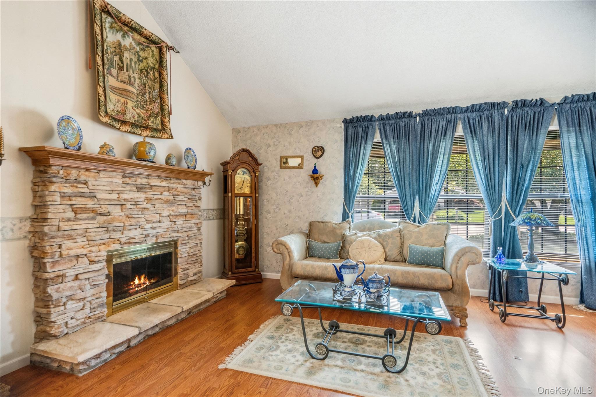 820 Greenbelt Parkway Property Photo 7