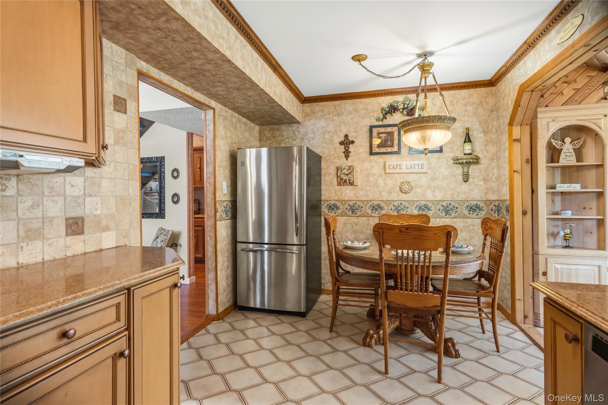 820 Greenbelt Parkway Property Photo 17