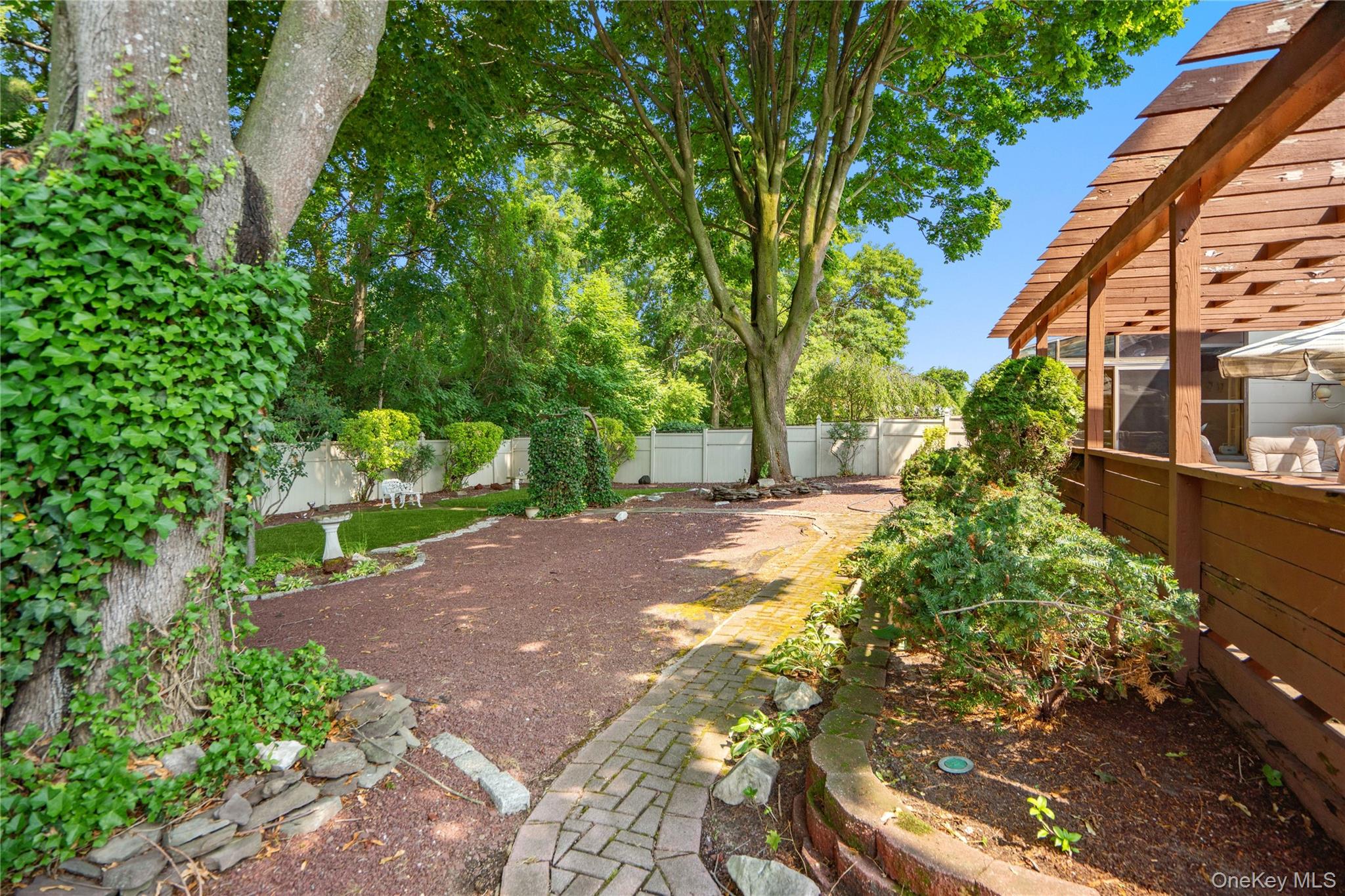 820 Greenbelt Parkway Property Photo 40