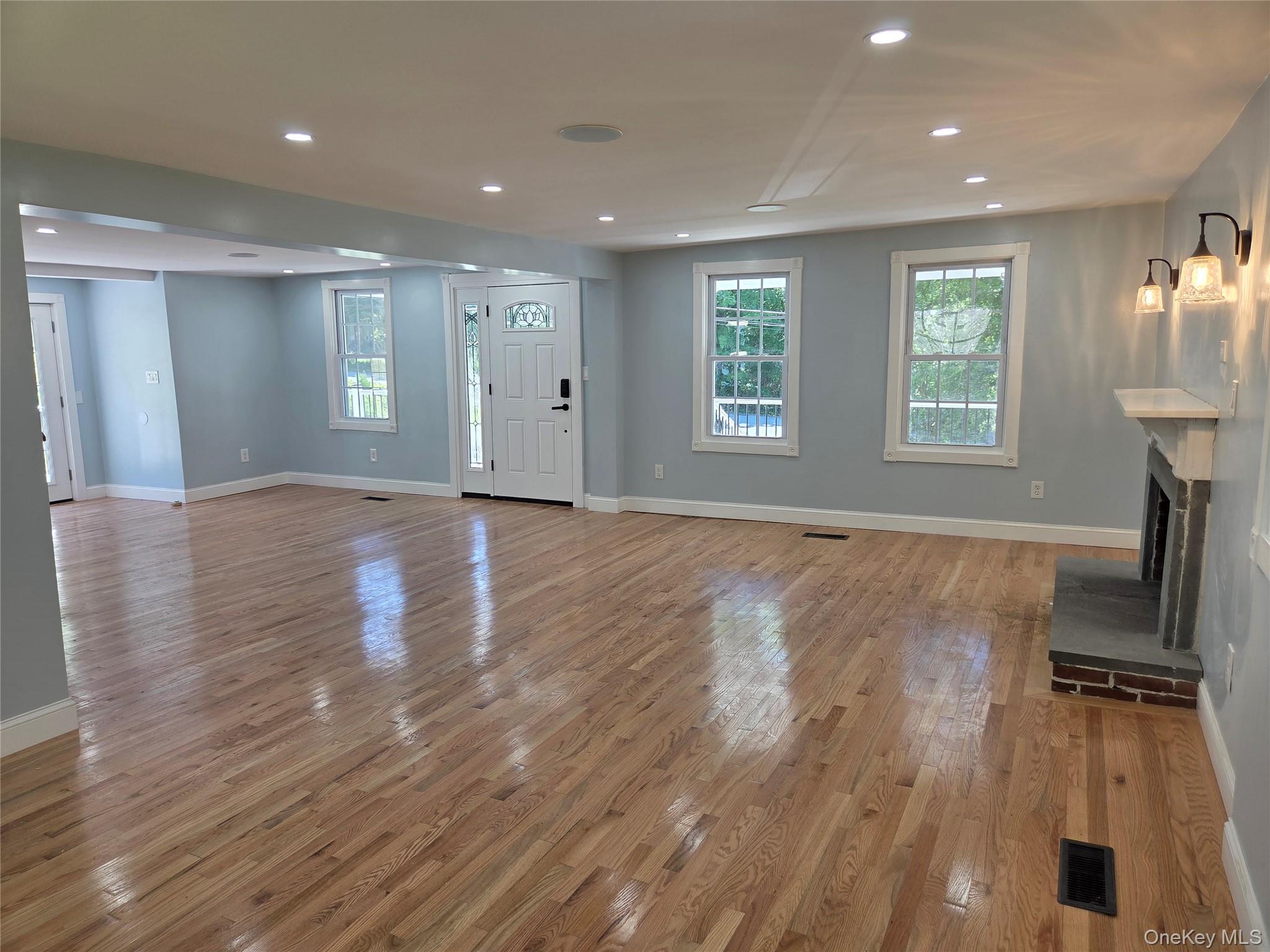 9 Depot Hill Road Property Photo 5