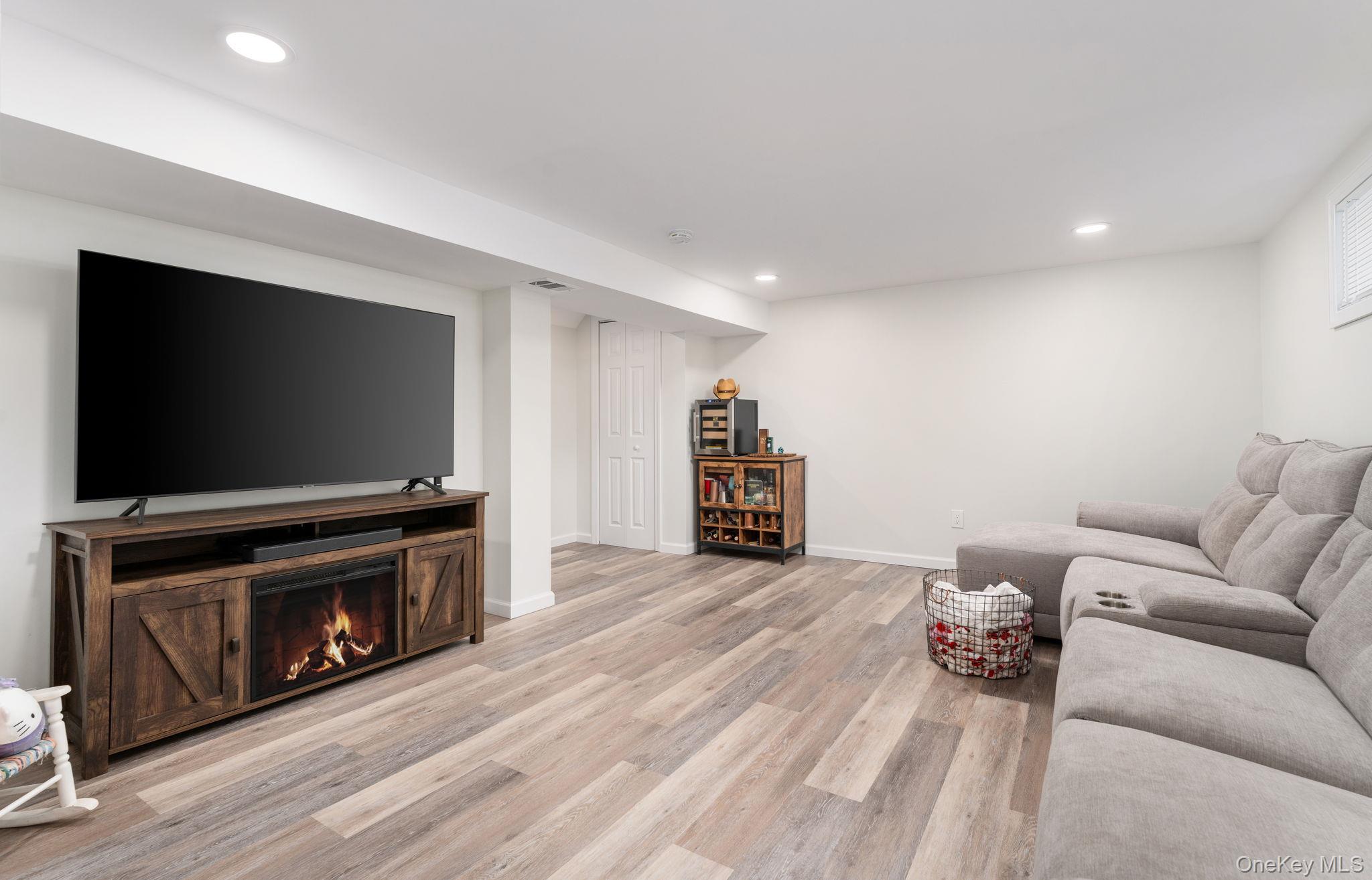 96 Columbus Avenue Property Photo 18