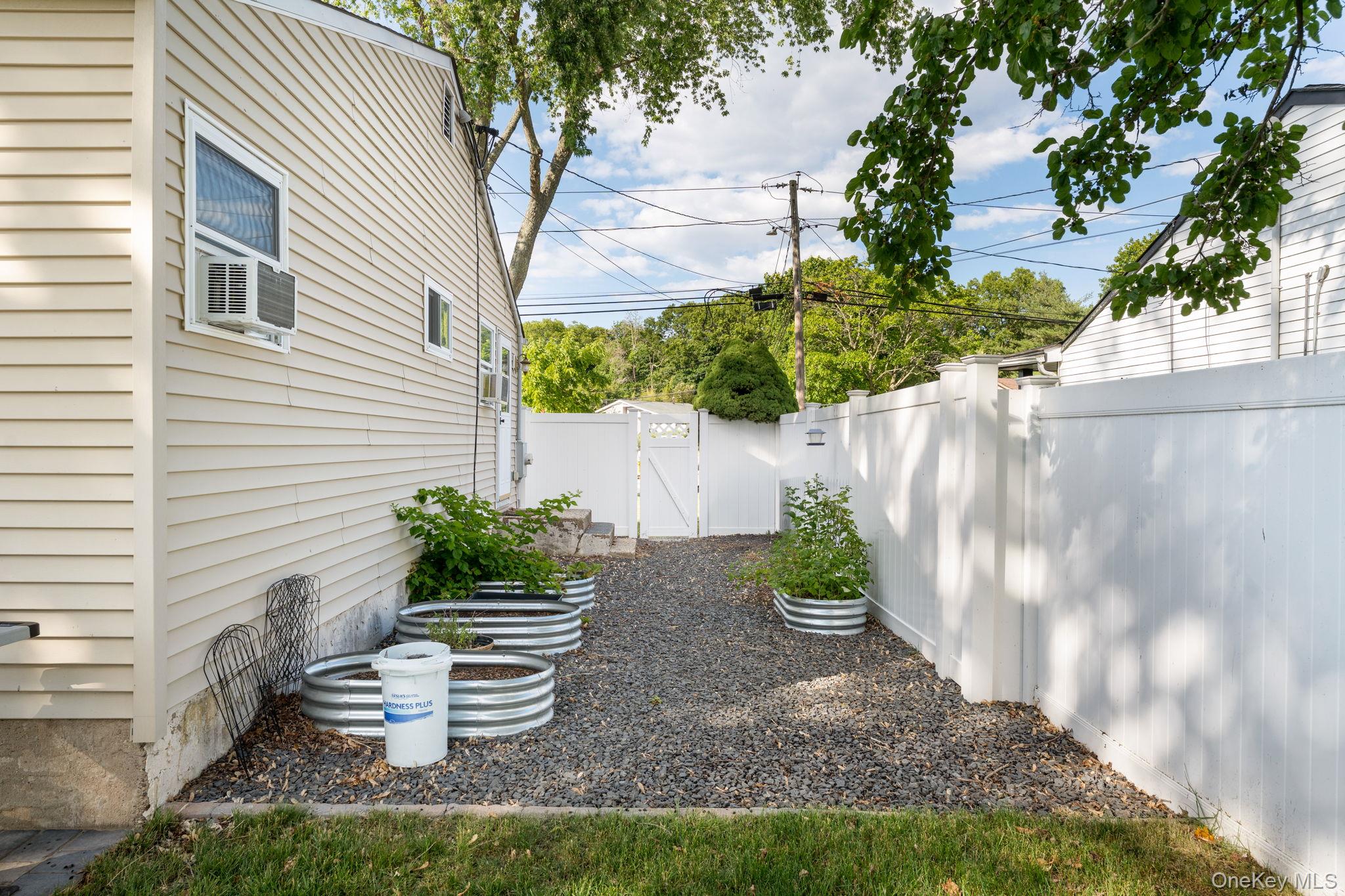 96 Columbus Avenue Property Photo 32