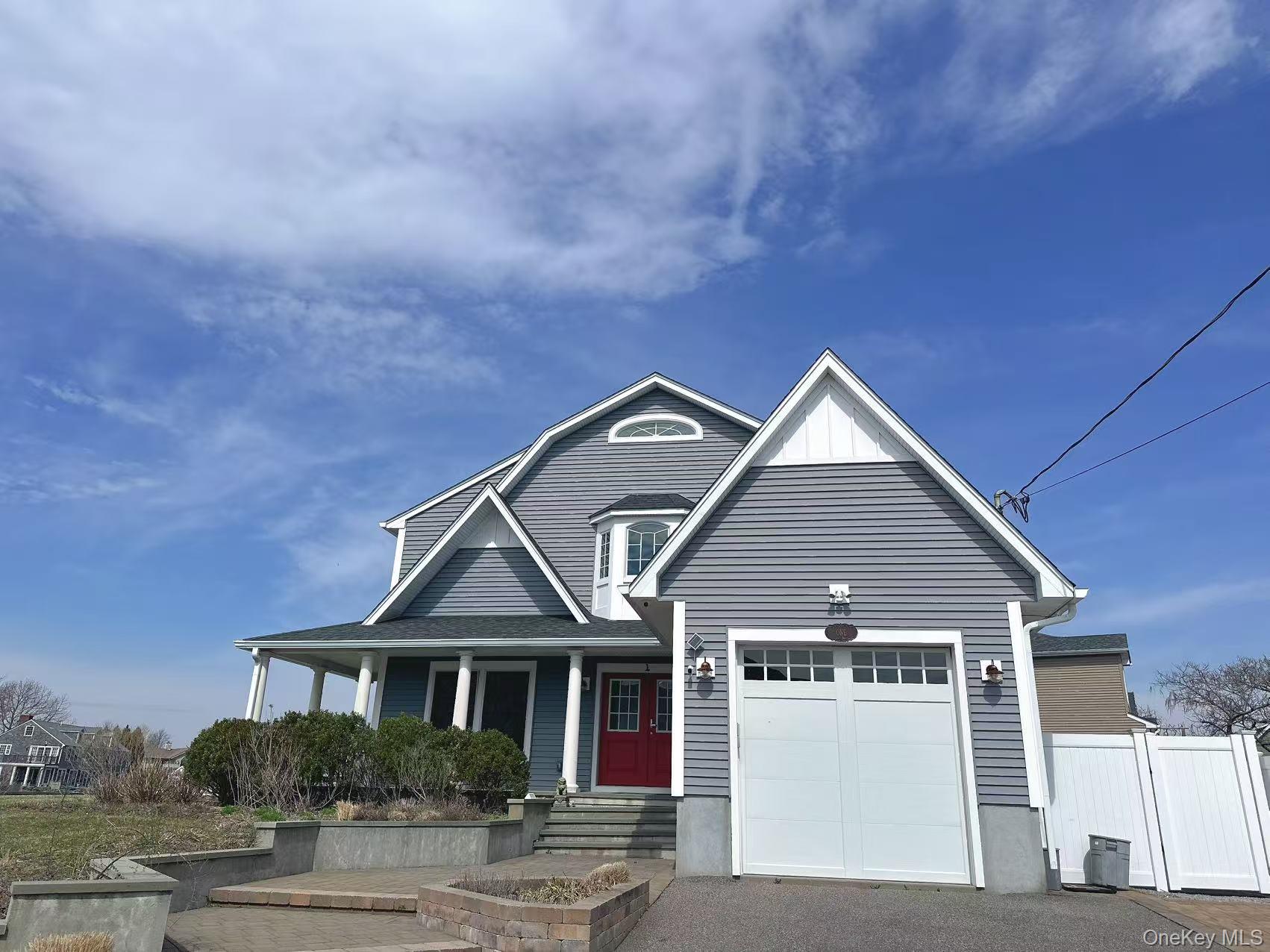 1 E Lincoln Avenue Property Photo 1