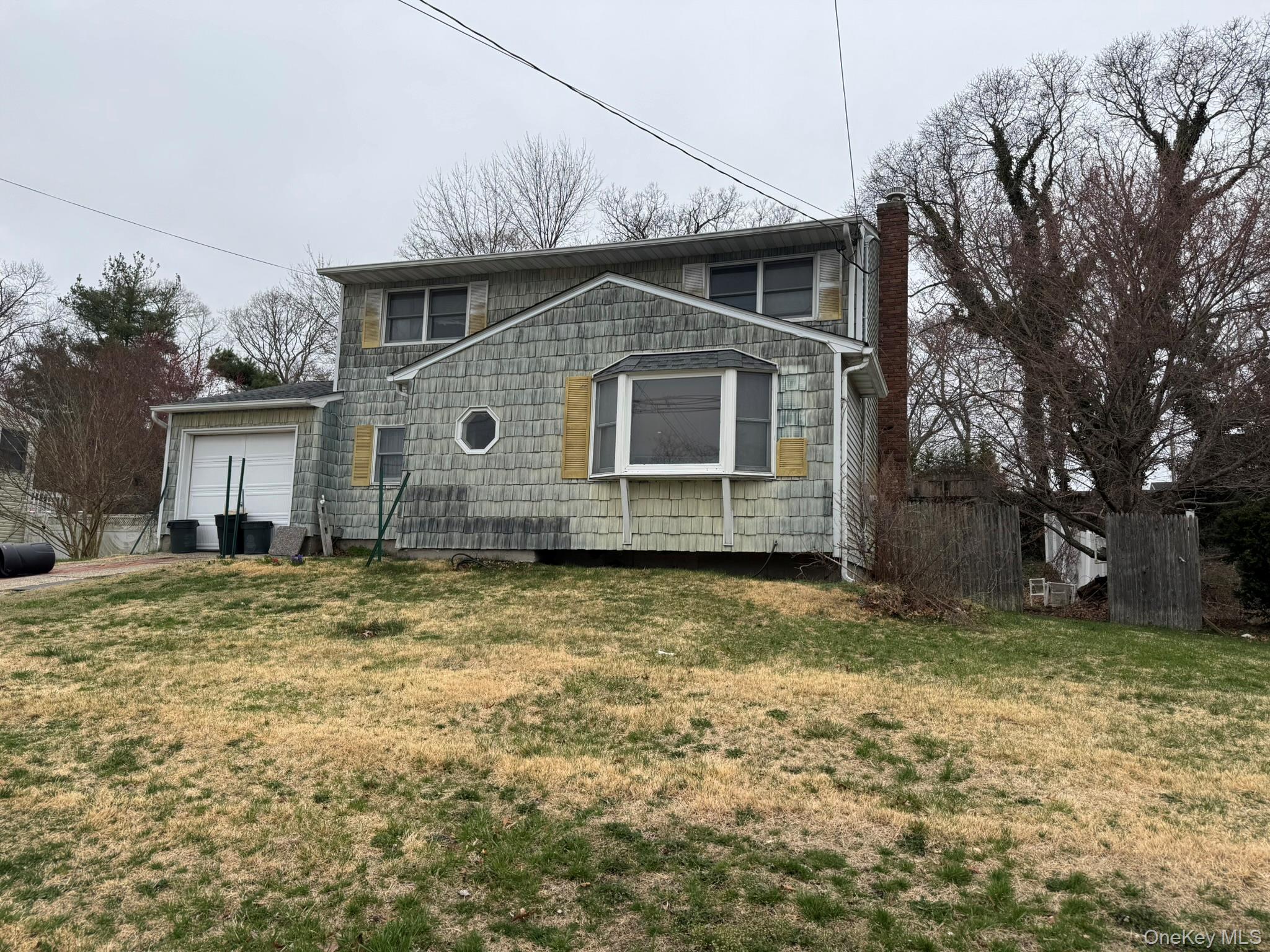 18 Willow Street Property Photo 1