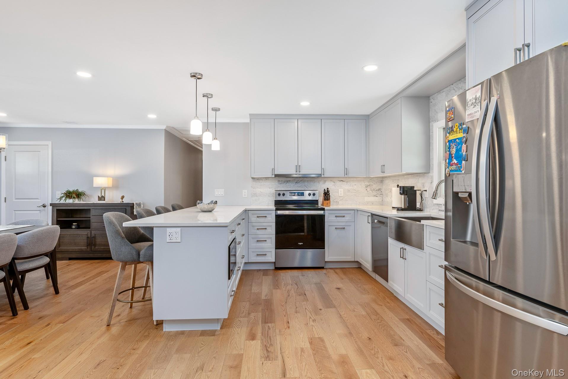 19 Groveland Avenue Property Photo 18