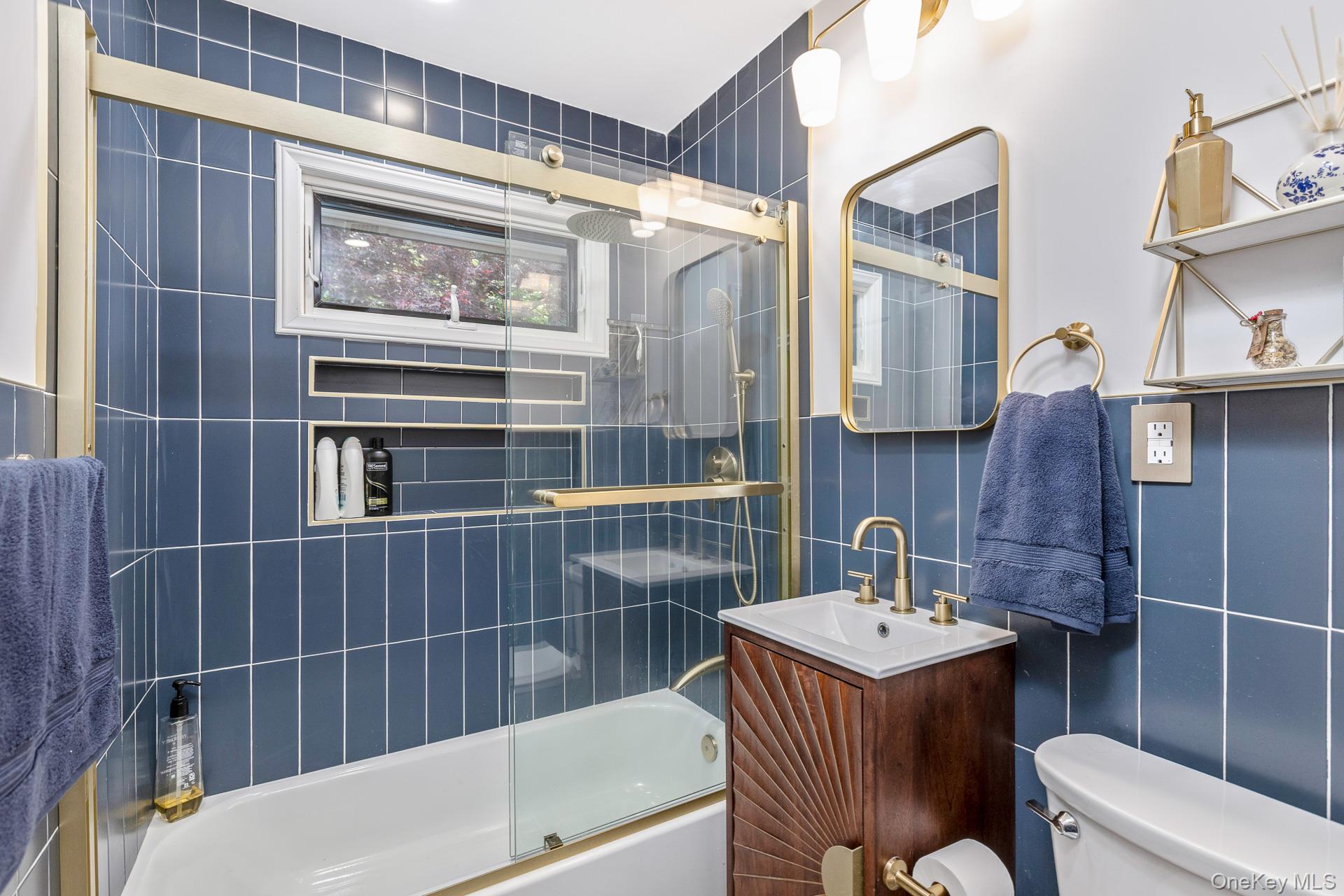 19 Groveland Avenue Property Photo 23