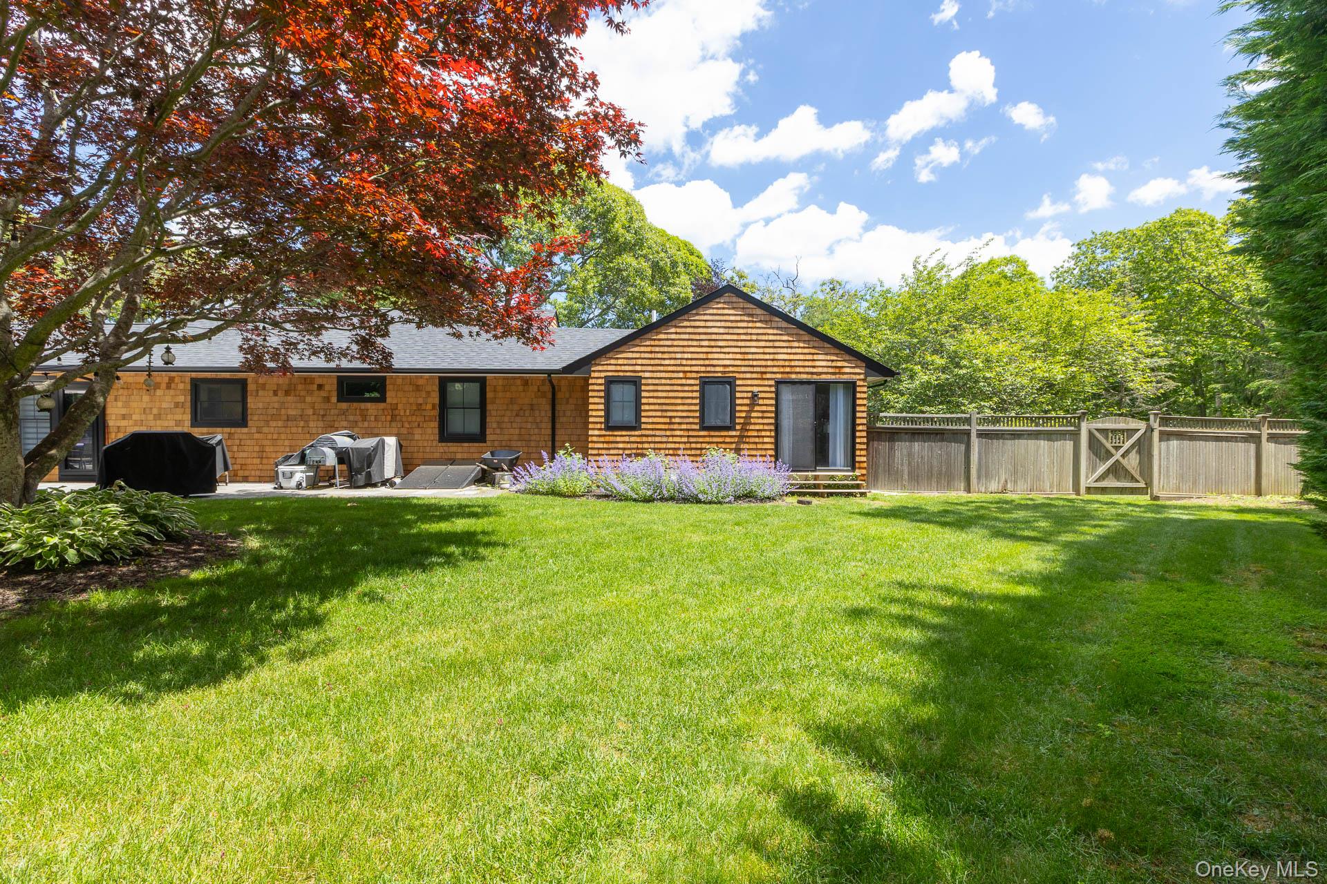 19 Groveland Avenue Property Photo 36