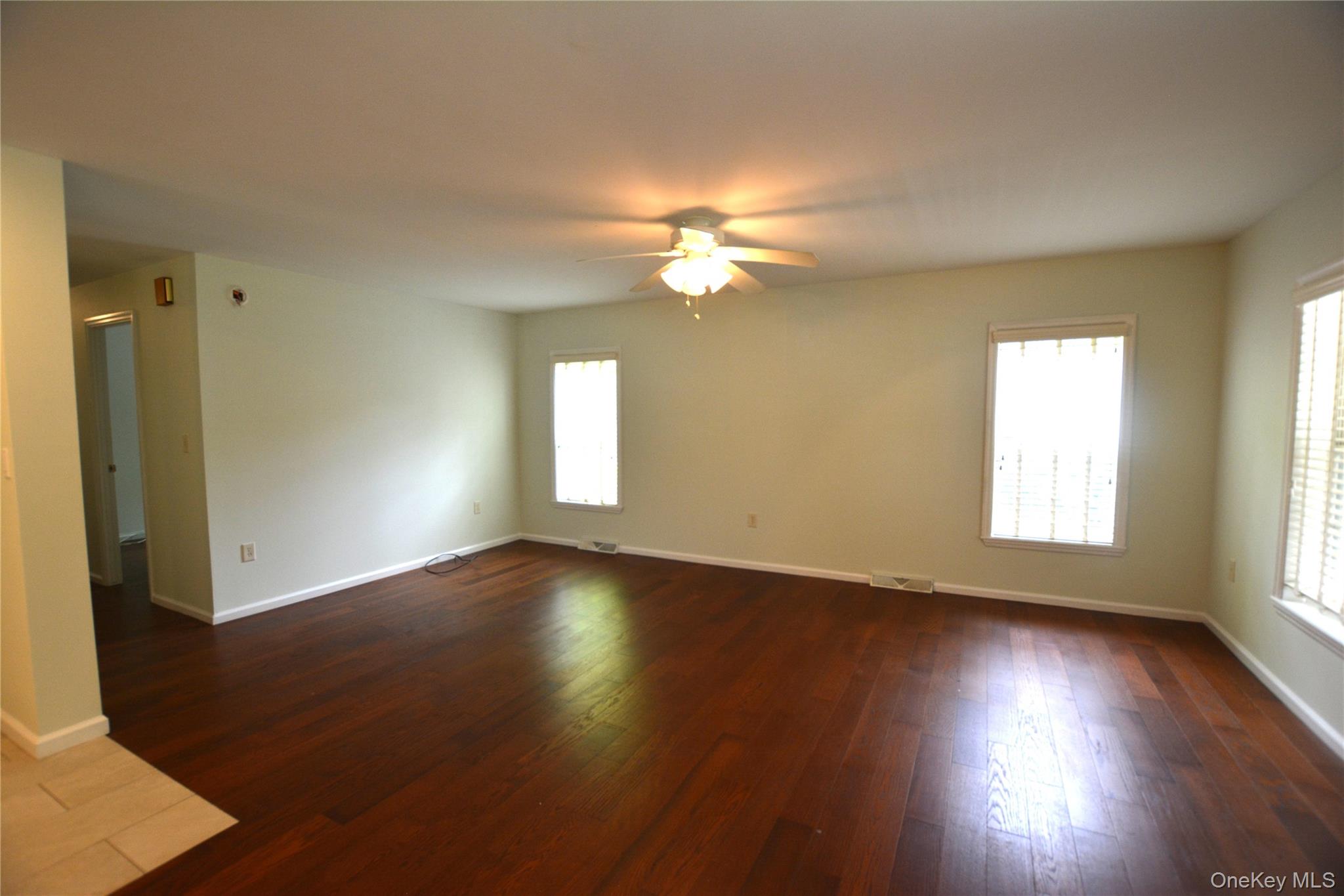 1661 Old Country Road 516 Property Photo 7