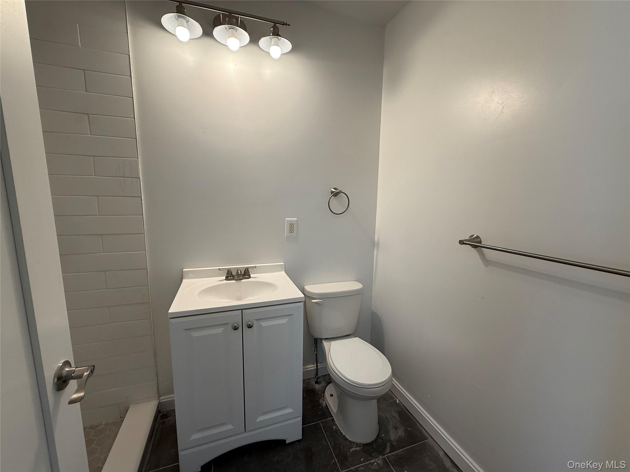 174 Center Street Property Photo 14