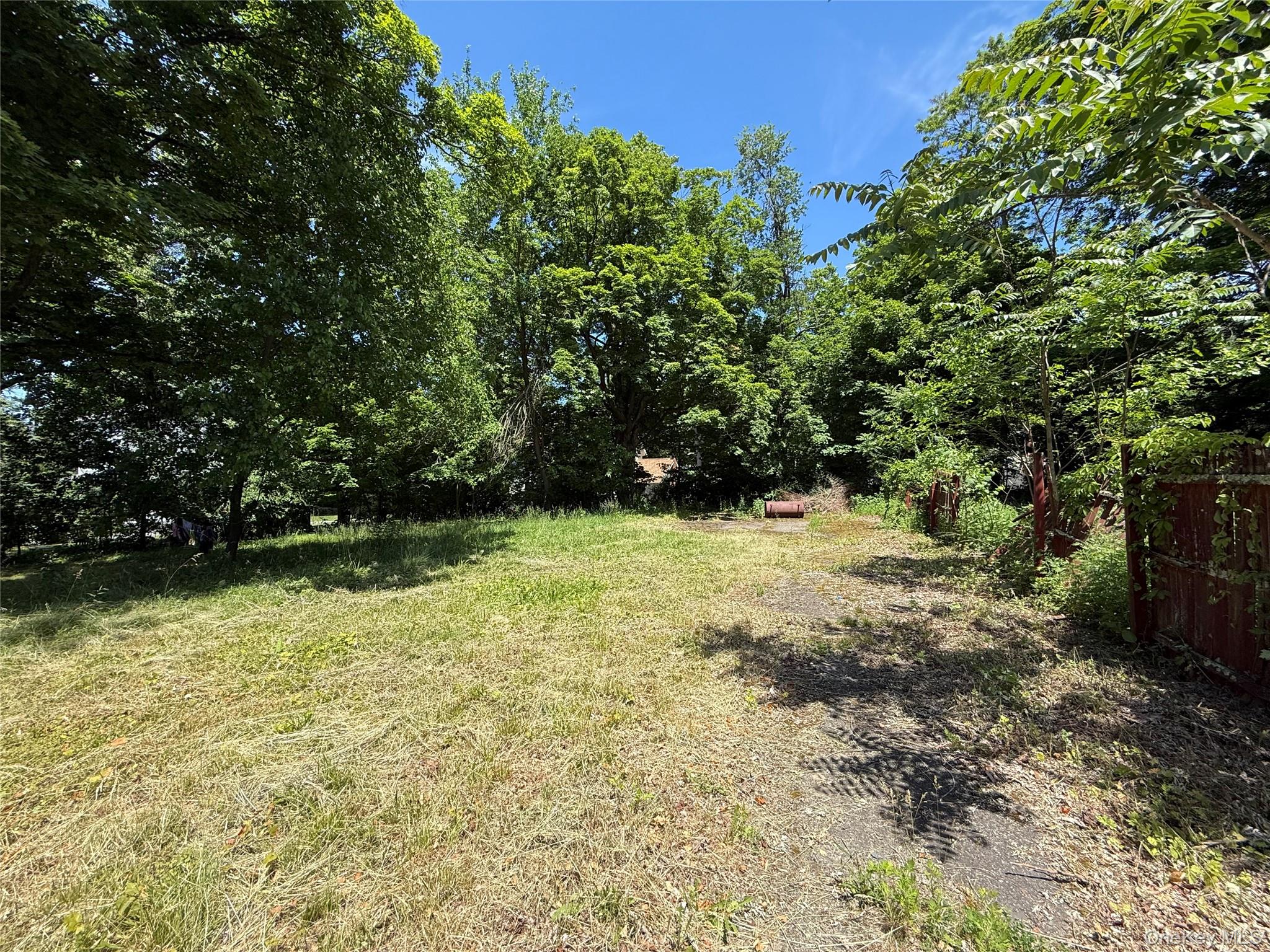 174 Center Street Property Photo 17