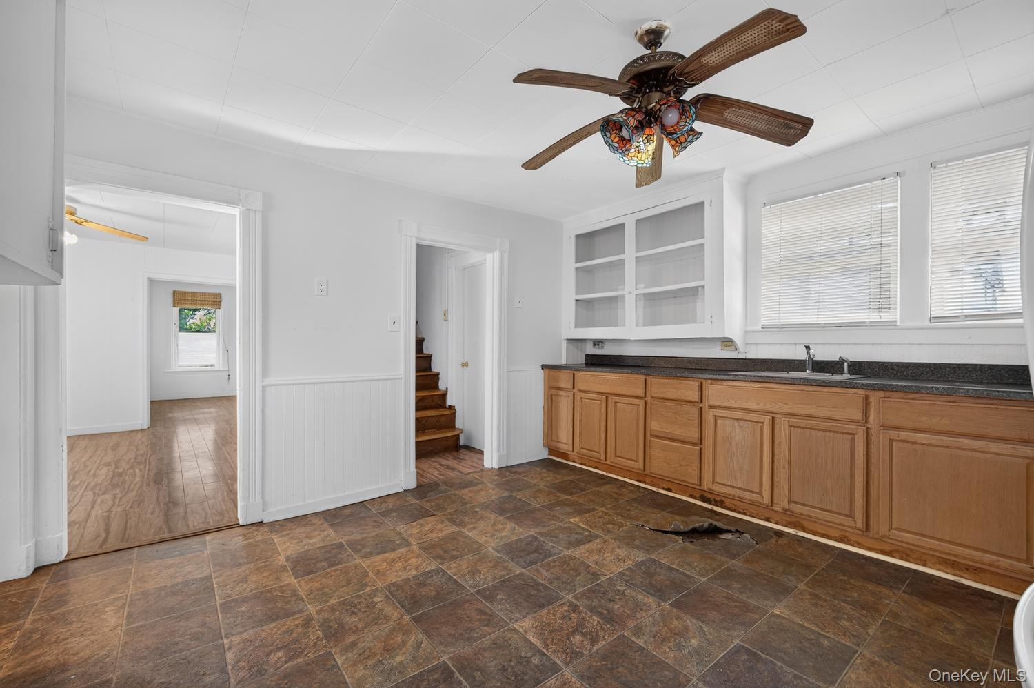 49 Cedar Street Property Photo 8
