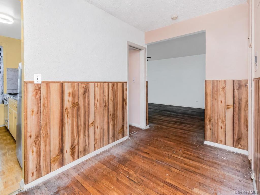525 West 236th Street 6g Property Photo 3