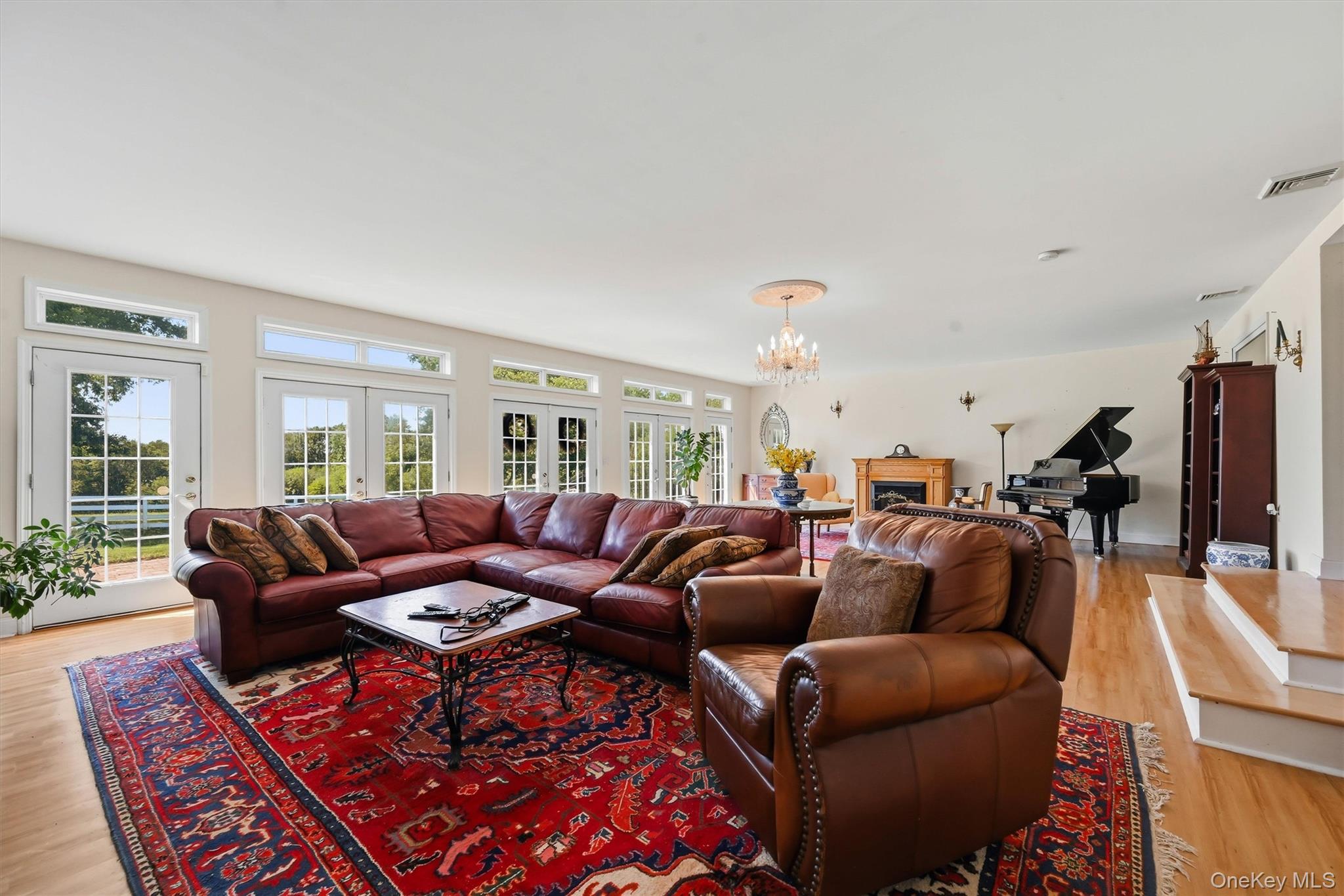 232 Maybrook Road Property Photo 6