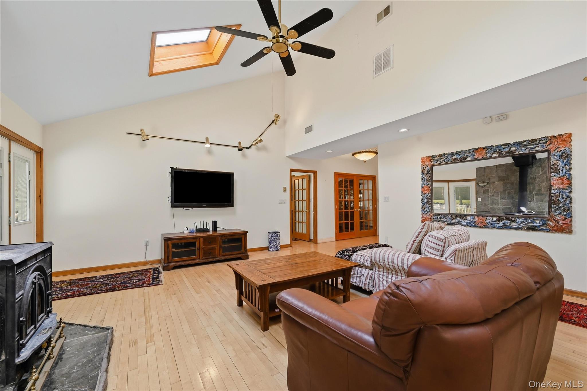 232 Maybrook Road Property Photo 8