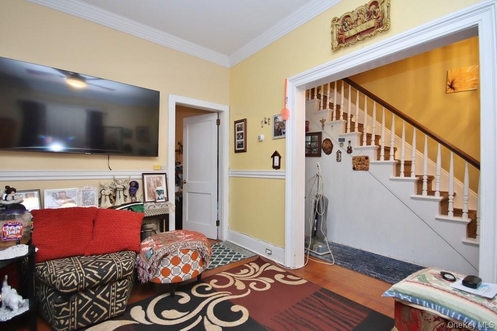 219 Spring Street Property Photo 7