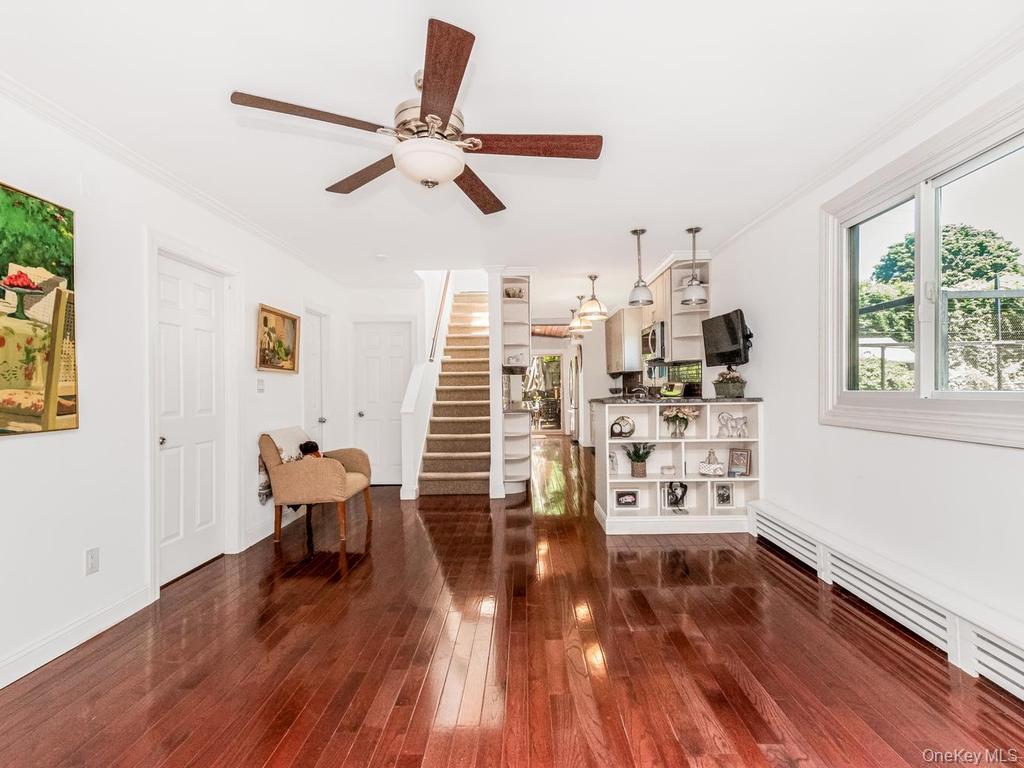177 Carroll Street Property Photo 4