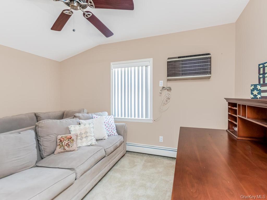 177 Carroll Street Property Photo 13