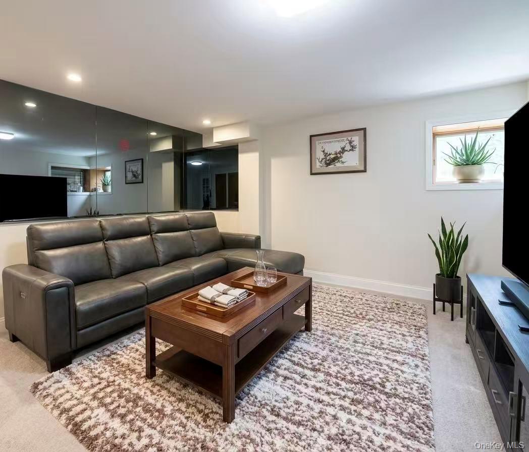 25 Reed Lane Property Photo 2