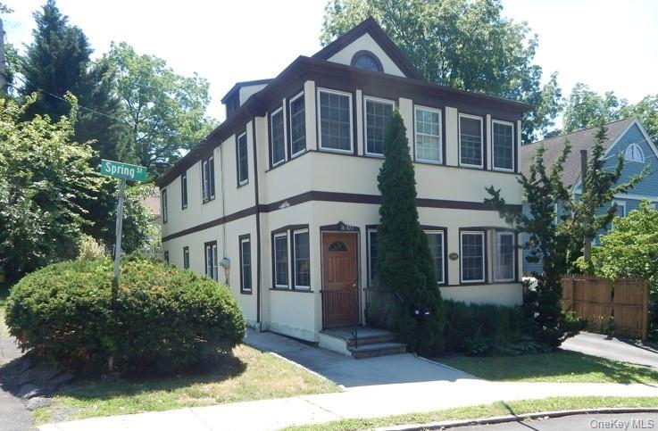 321 Spring Street Property Photo 1