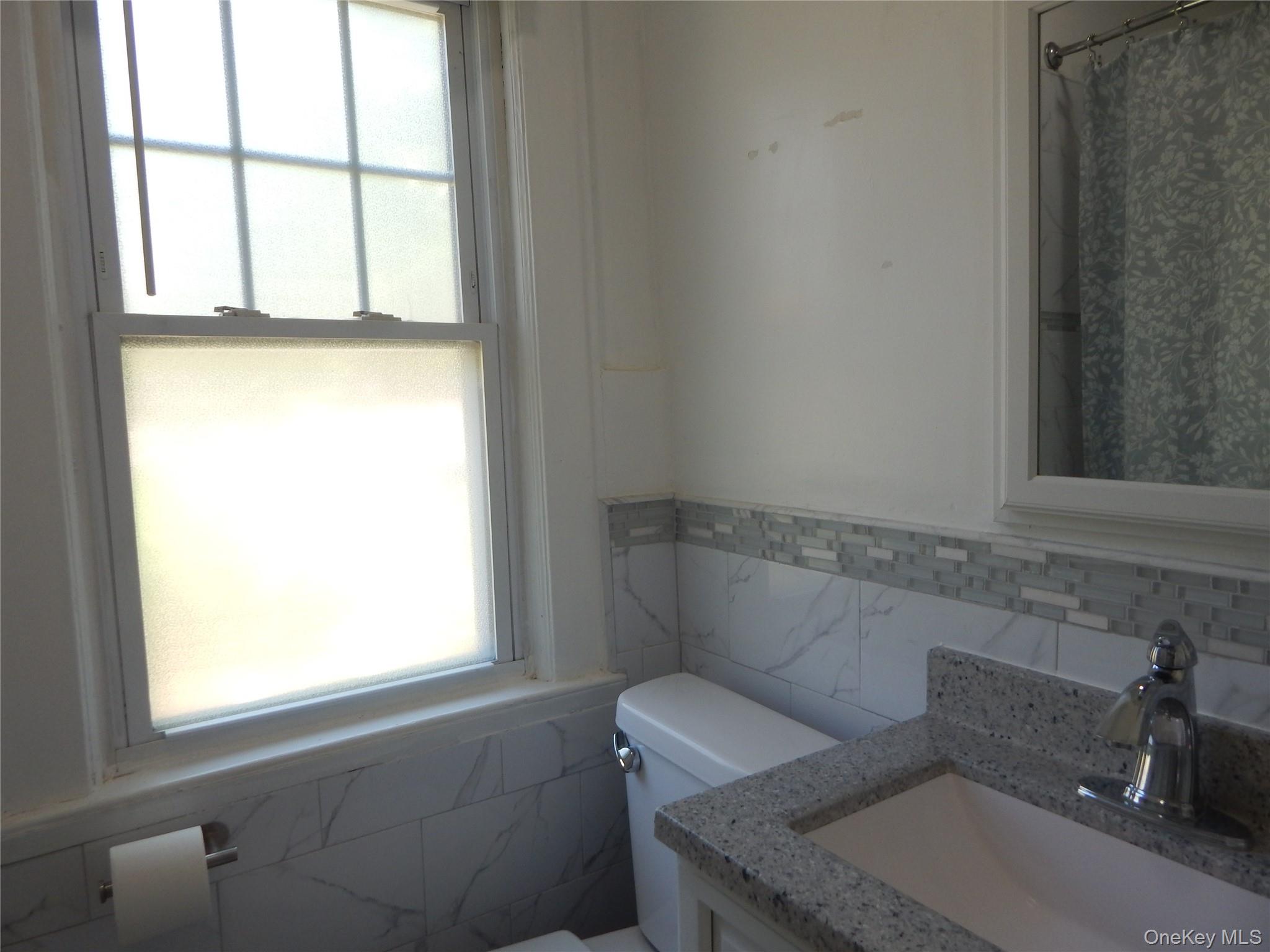 321 Spring Street Property Photo 11