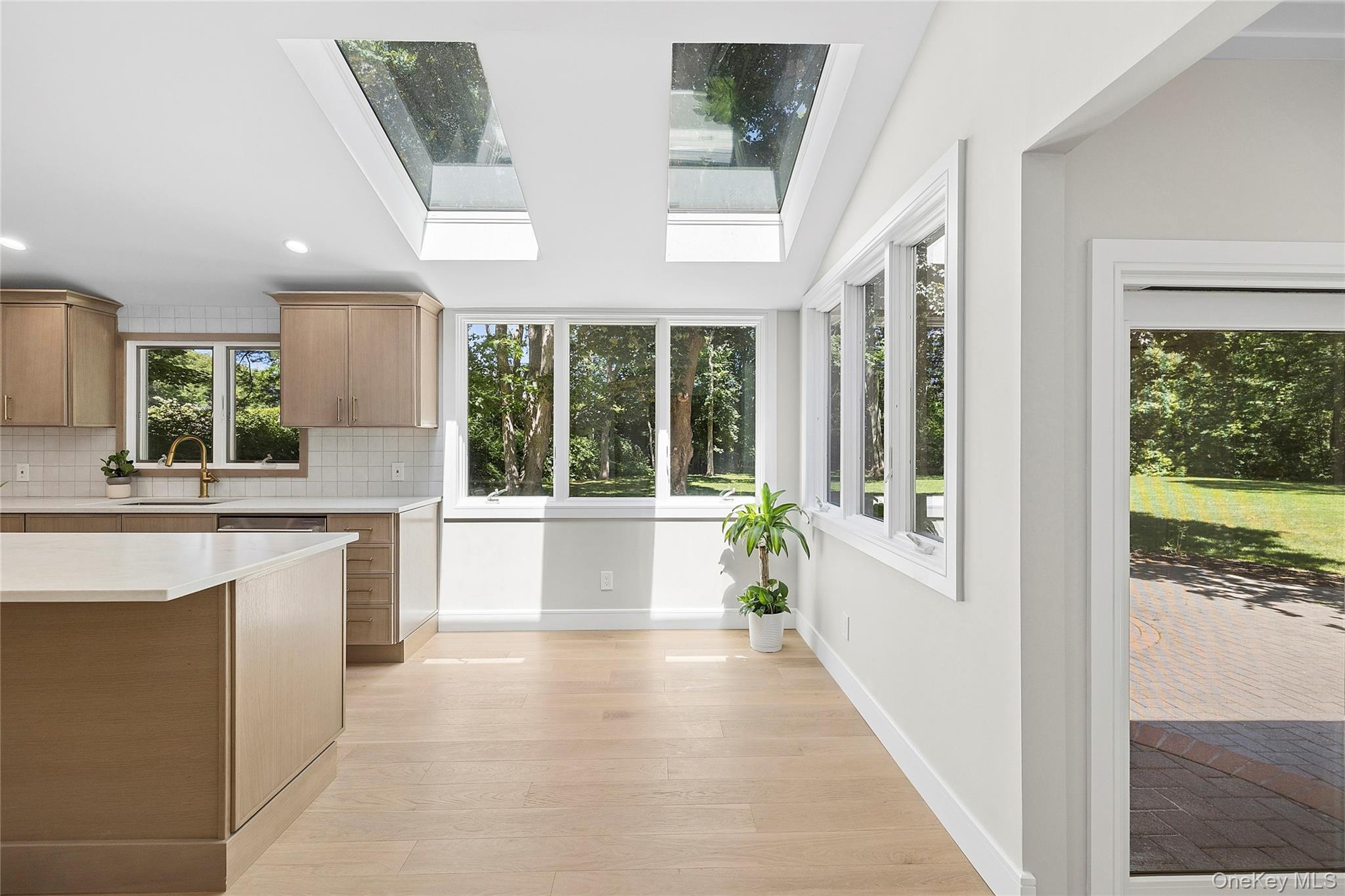 6 Washington Avenue Property Photo 13