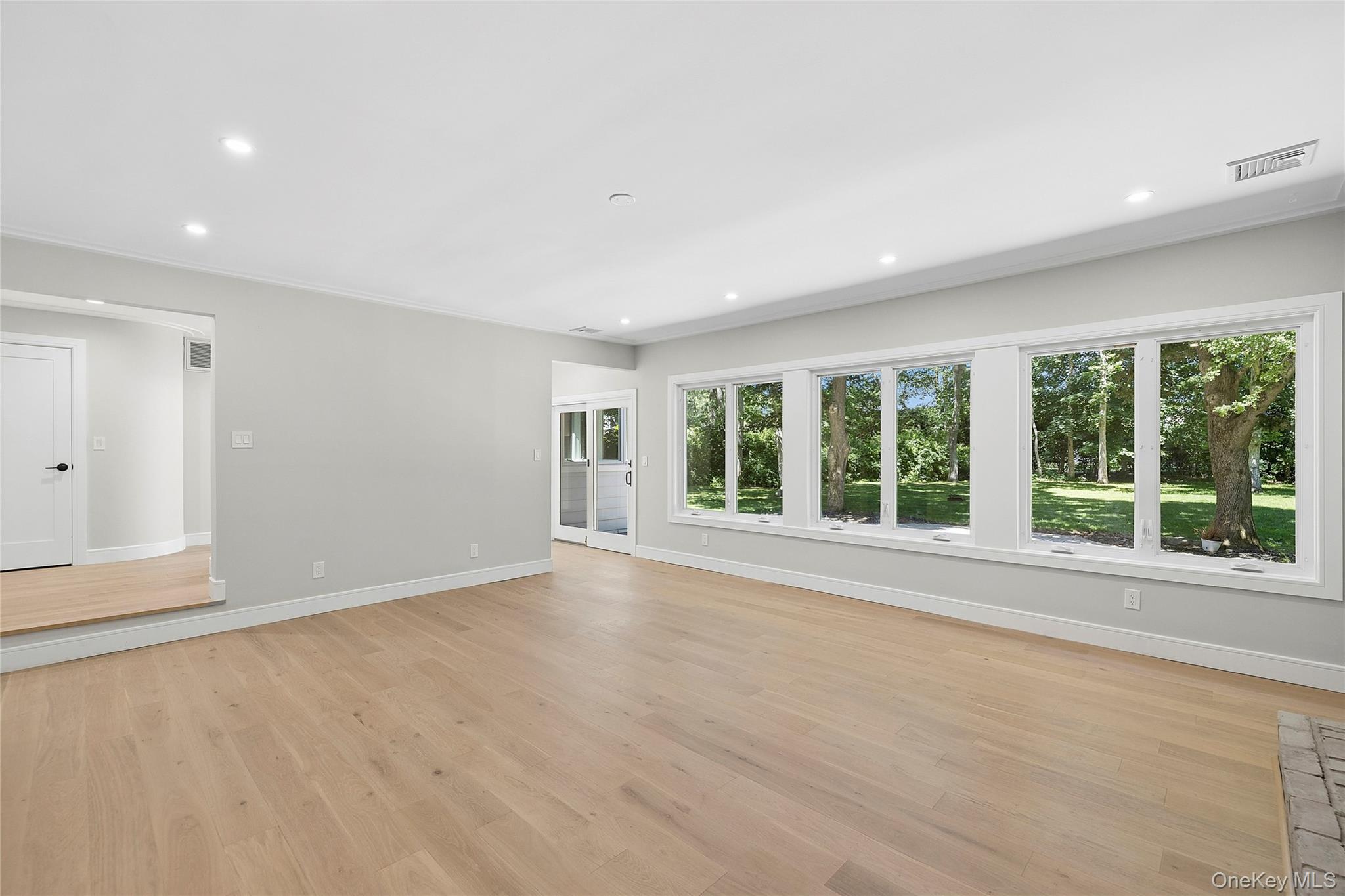 6 Washington Avenue Property Photo 15