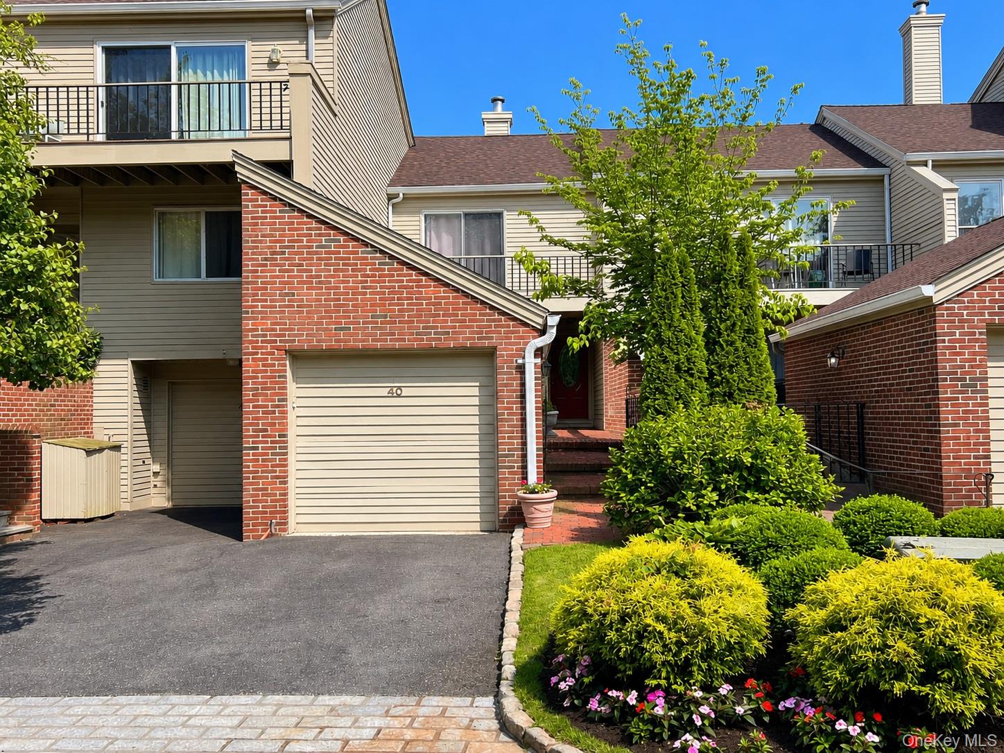 40 Waterside Close Property Photo 2