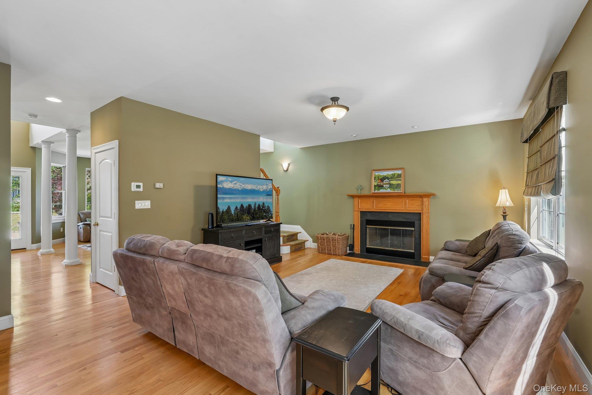 110 Winding Brook Court Property Photo 4
