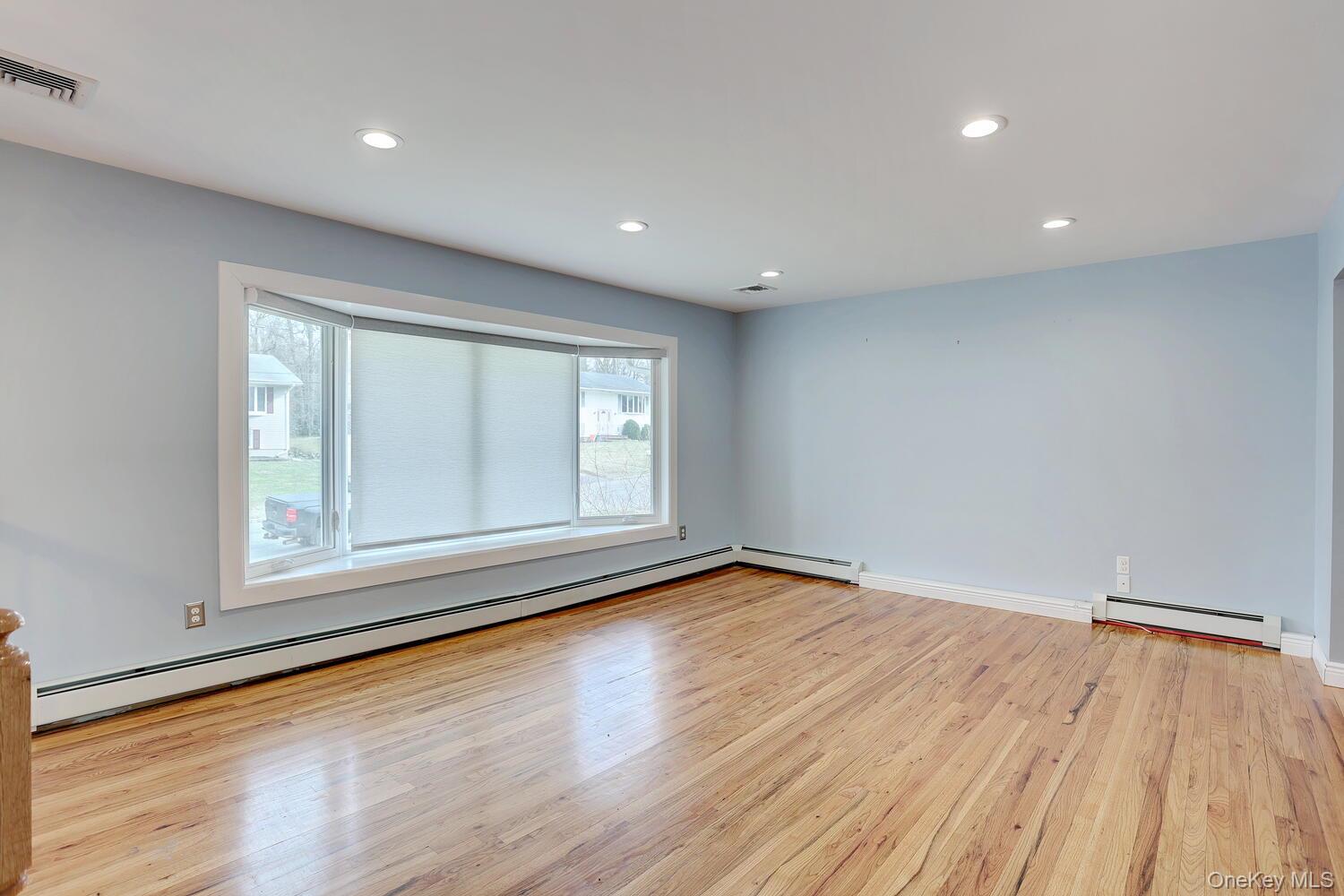 6 Hemlock Lane Property Photo 5
