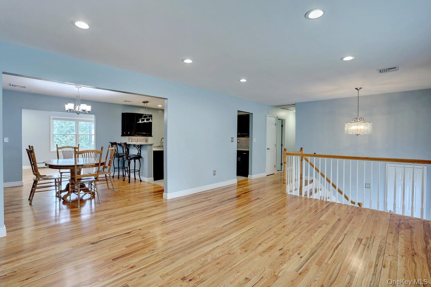 6 Hemlock Lane Property Photo 6