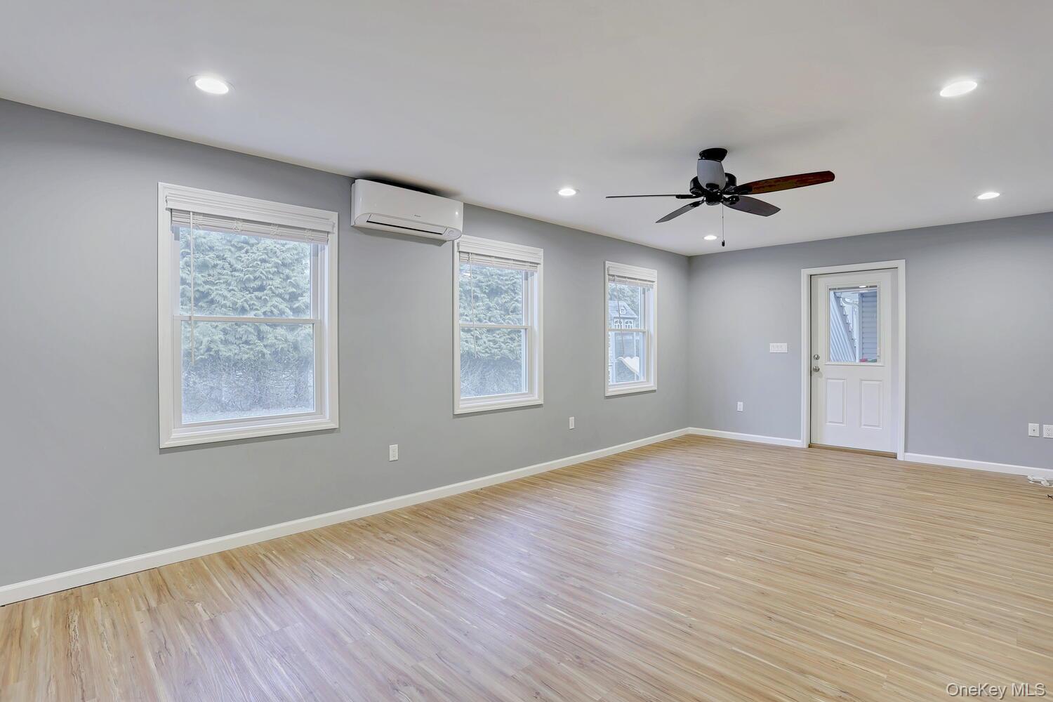 6 Hemlock Lane Property Photo 28