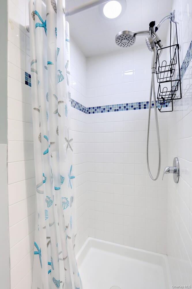6 Hemlock Lane Property Photo 32