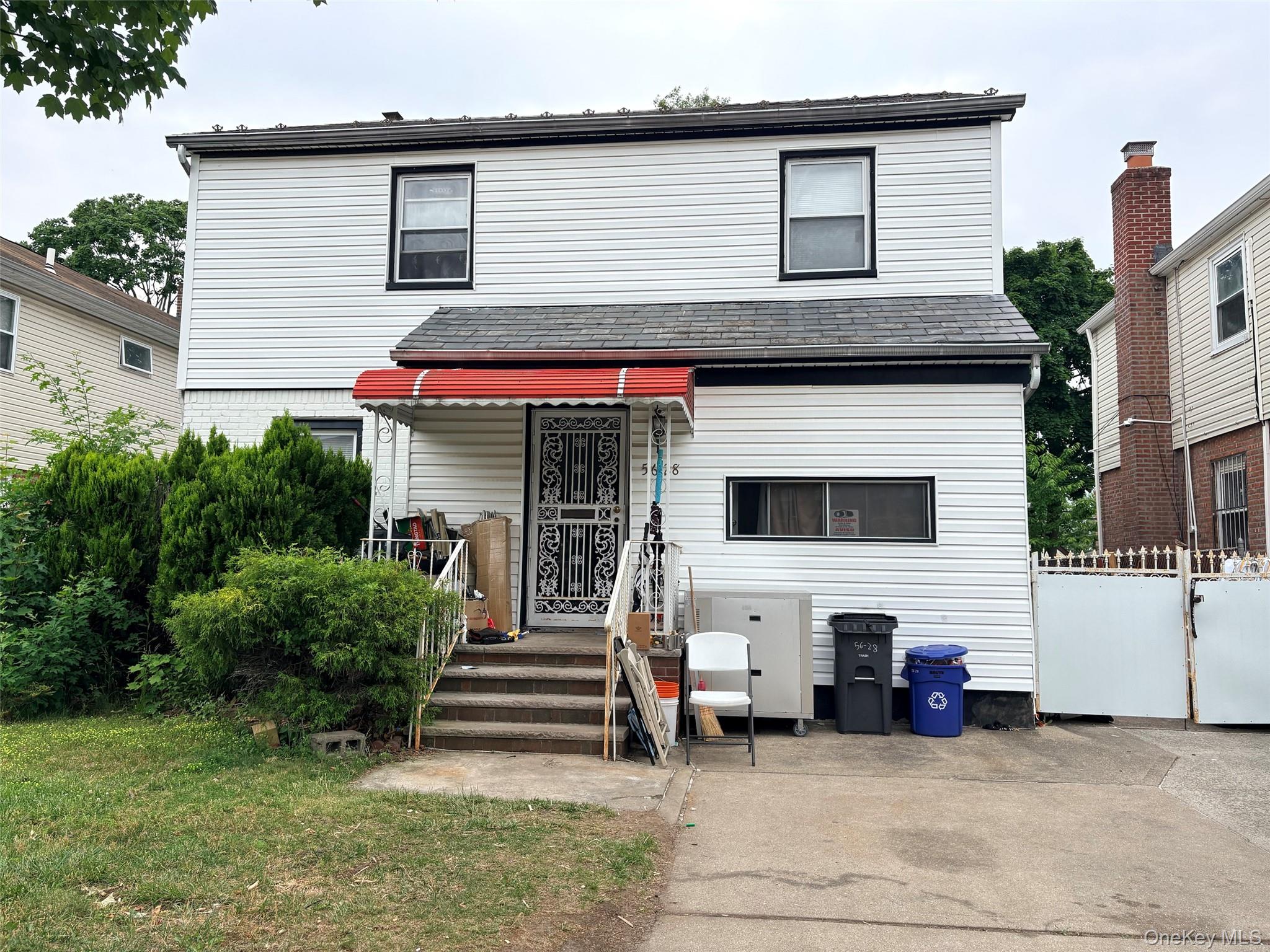 5628 213th Street Property Photo 1