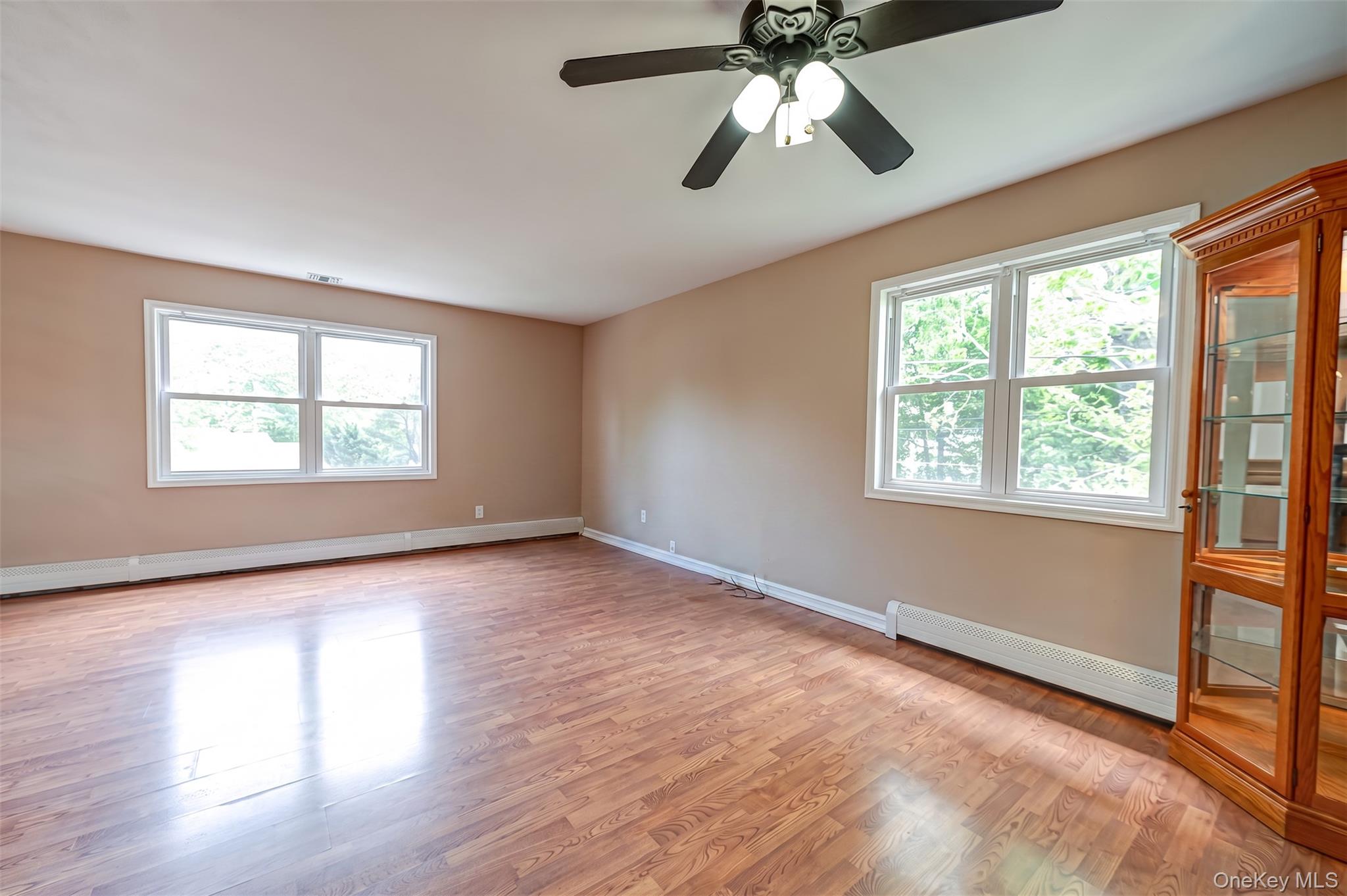 25 W Shore Drive Property Photo 8