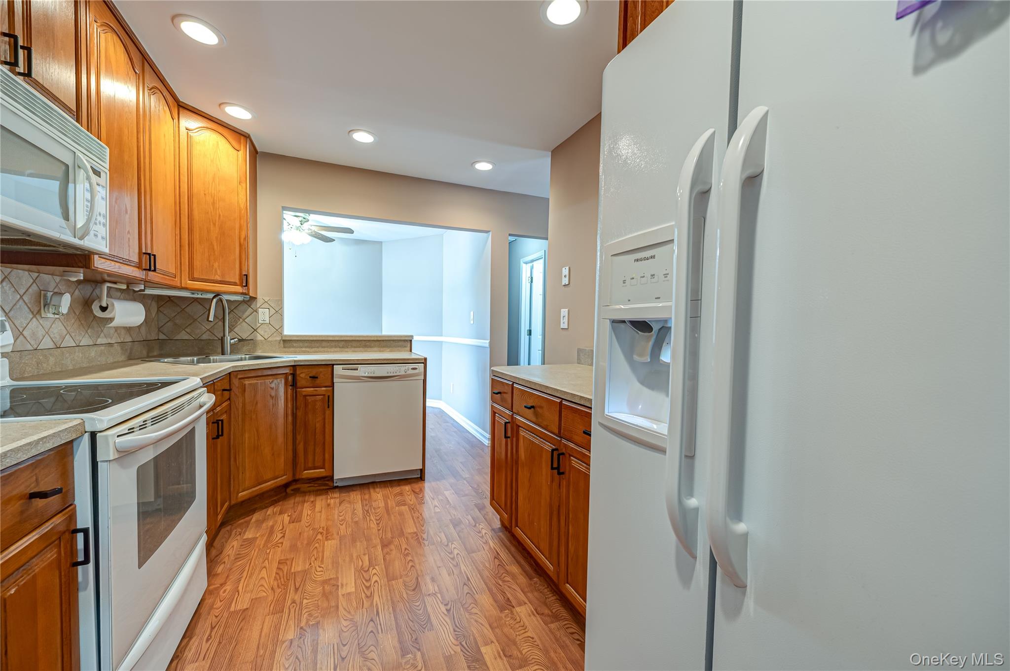 25 W Shore Drive Property Photo 12
